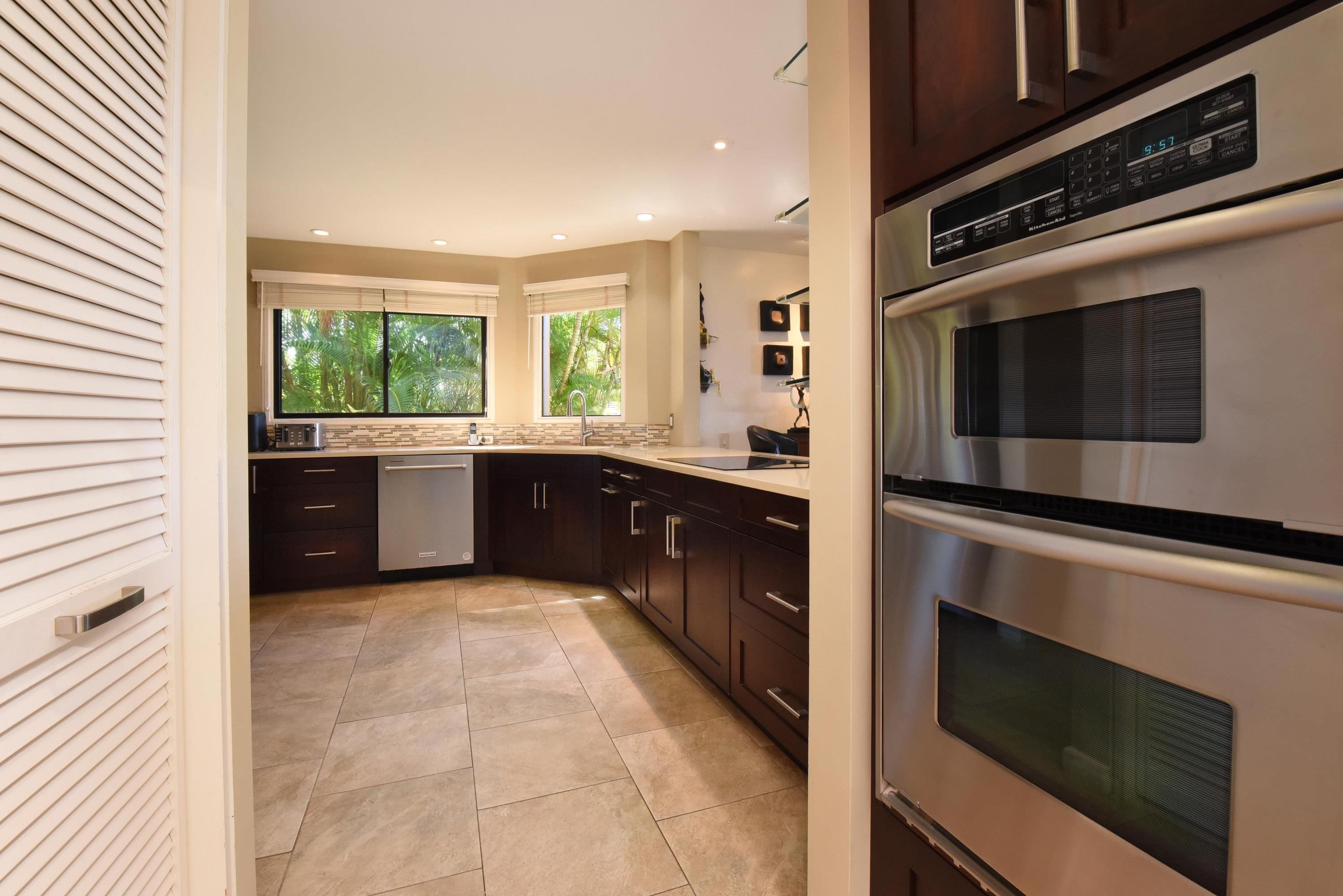 Masters condo # 1005, Lahaina, Hawaii - photo 21 of 49