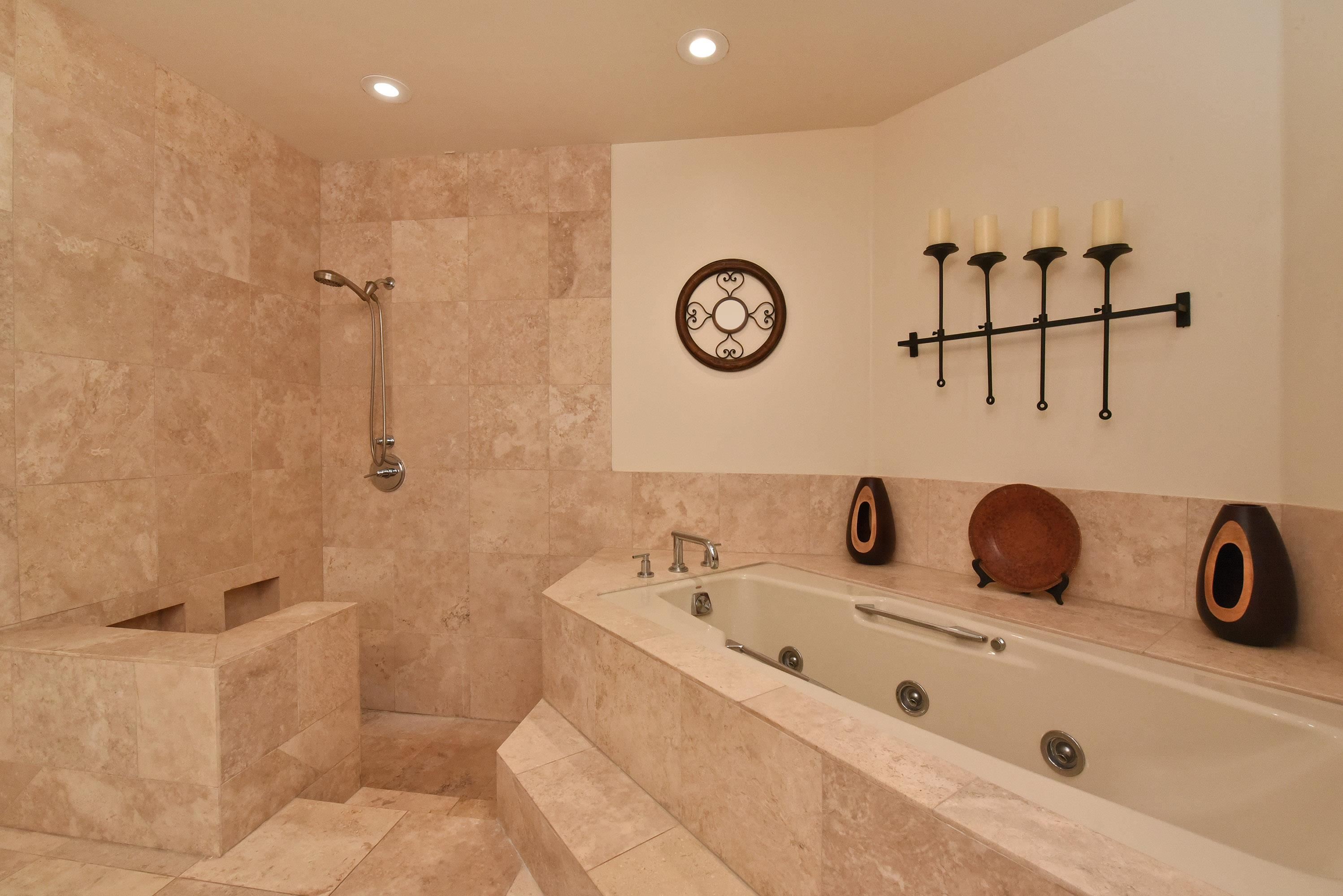 Masters condo # 1005, Lahaina, Hawaii - photo 33 of 49