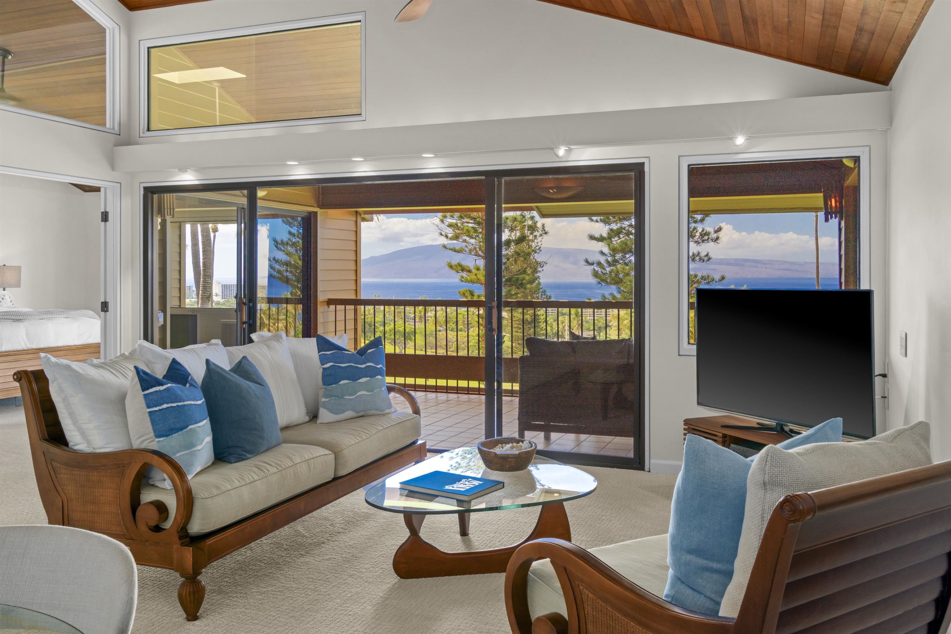 Masters condo # 1204, Lahaina, Hawaii - photo 3 of 50