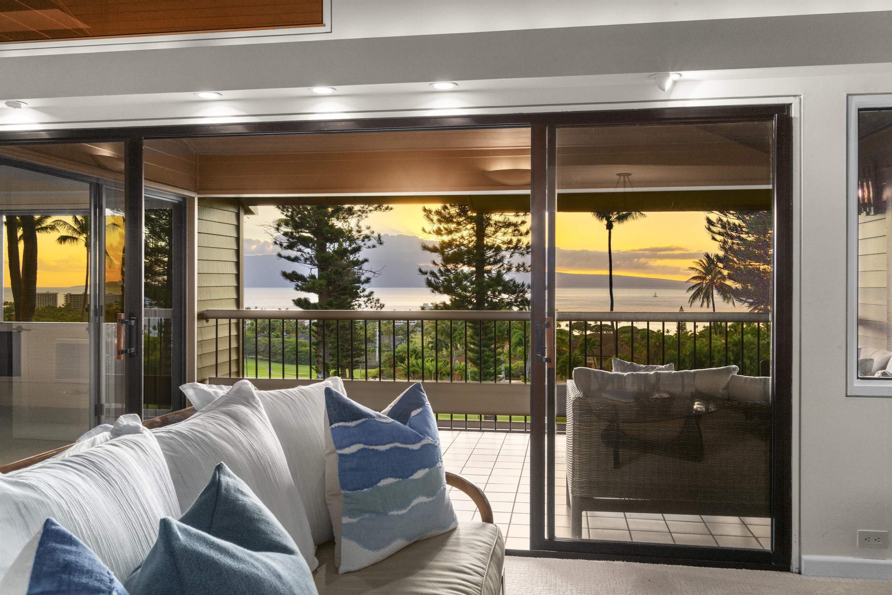 Masters condo # 1204, Lahaina, Hawaii - photo 45 of 50