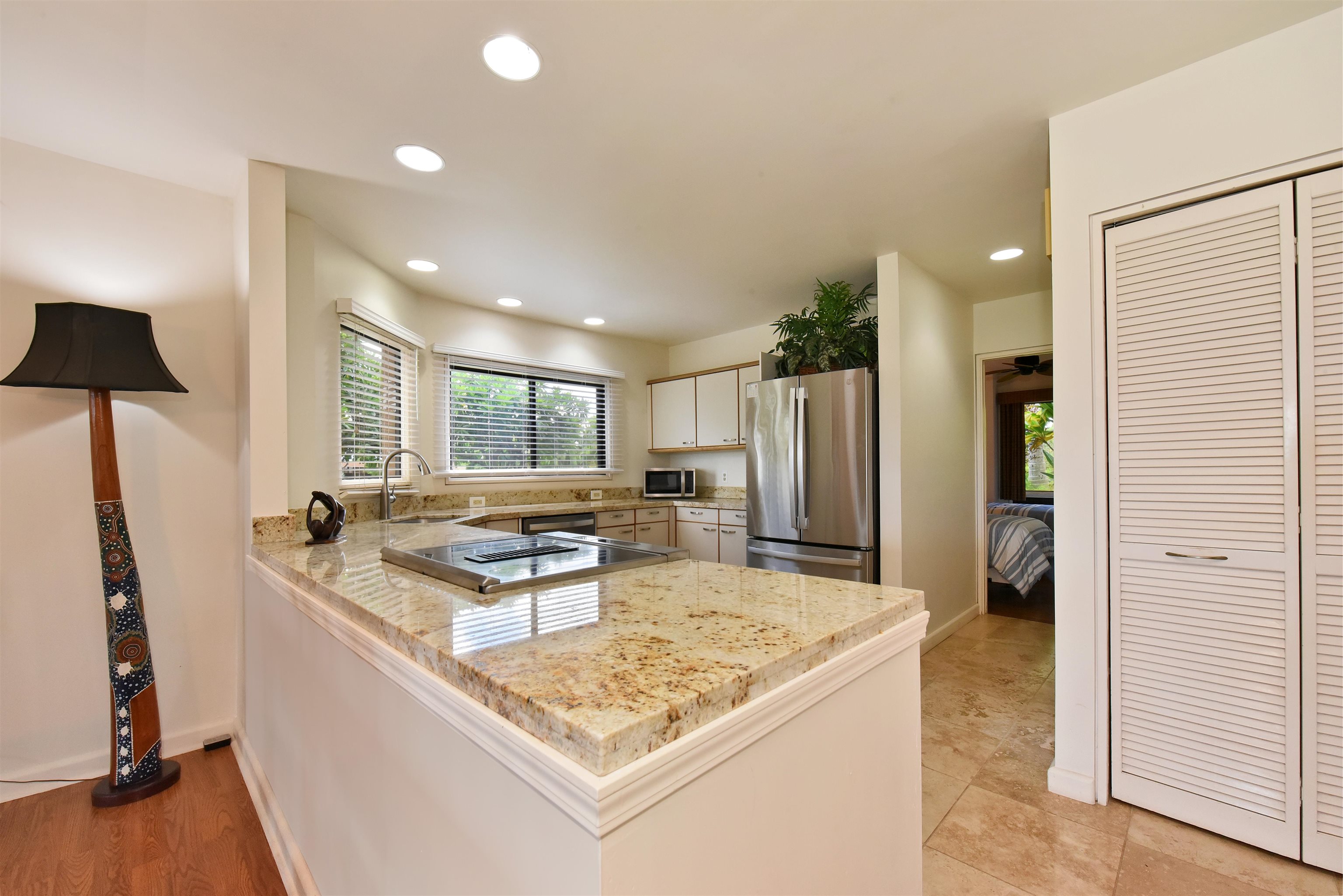 Masters condo # 1501, Lahaina, Hawaii - photo 5 of 41