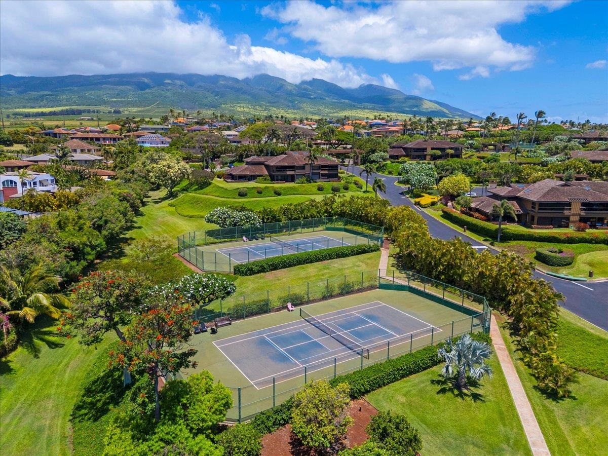 Masters condo # 1704, Lahaina, Hawaii - photo 30 of 37