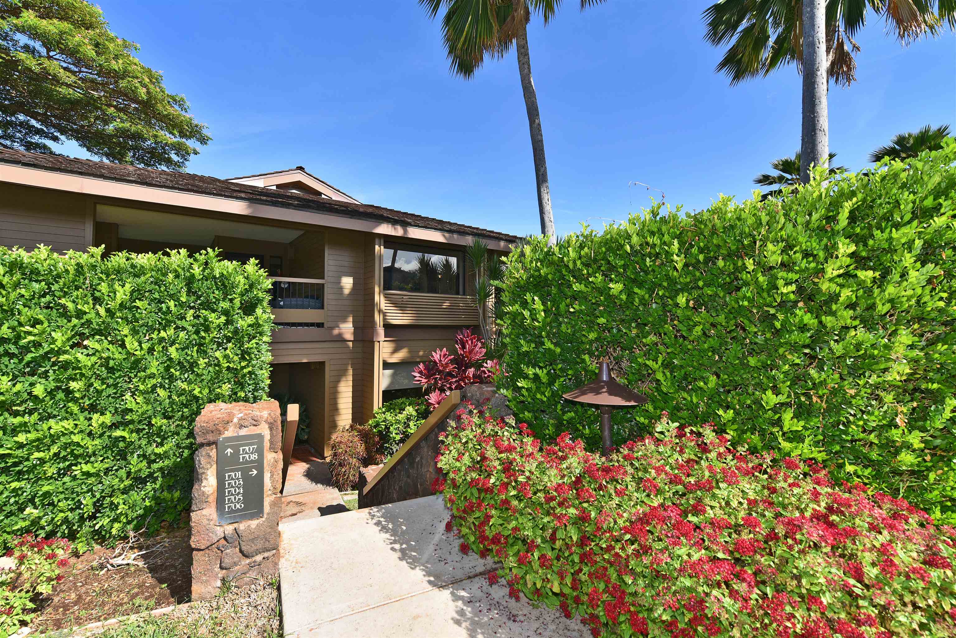 Masters condo # 1707, Lahaina, Hawaii - photo 36 of 40