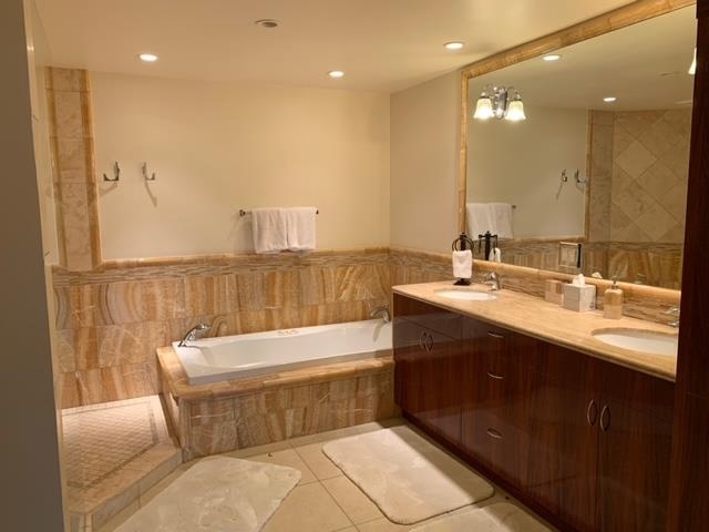 condo # 1801, Lahaina, Hawaii - photo 6 of 8