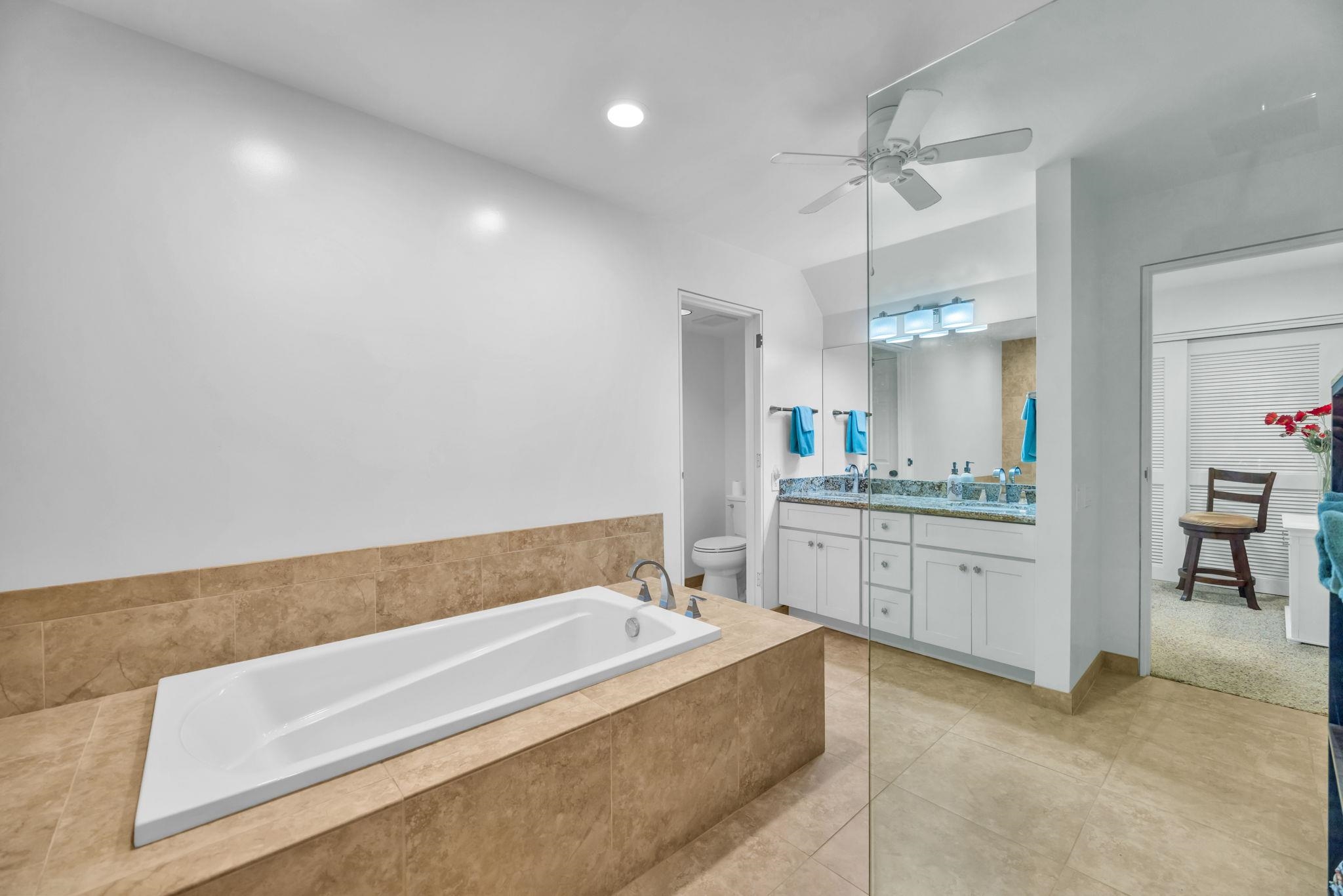 Masters condo # 1803, Lahaina, Hawaii - photo 23 of 40