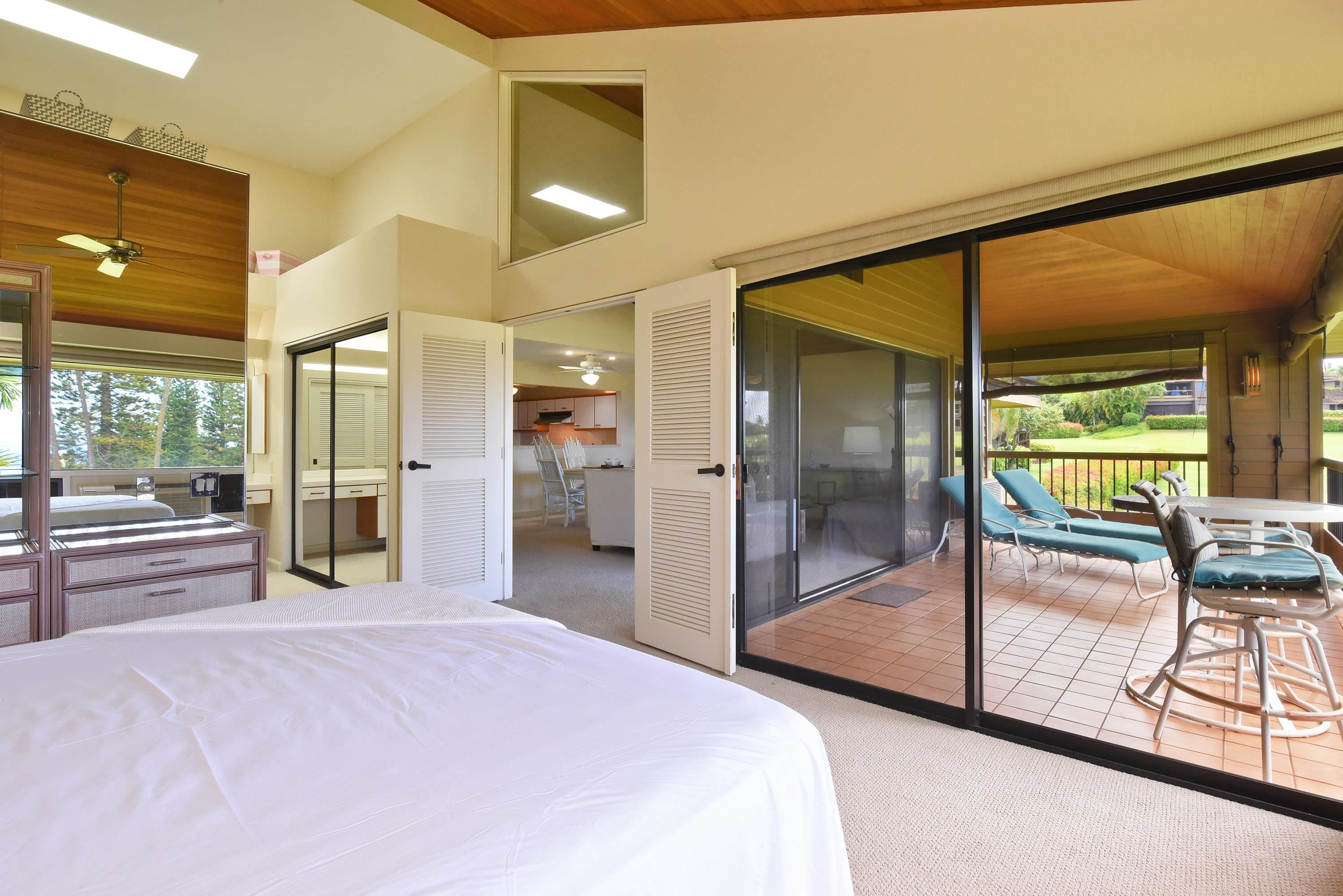 Masters condo # 1904, Lahaina, Hawaii - photo 22 of 49