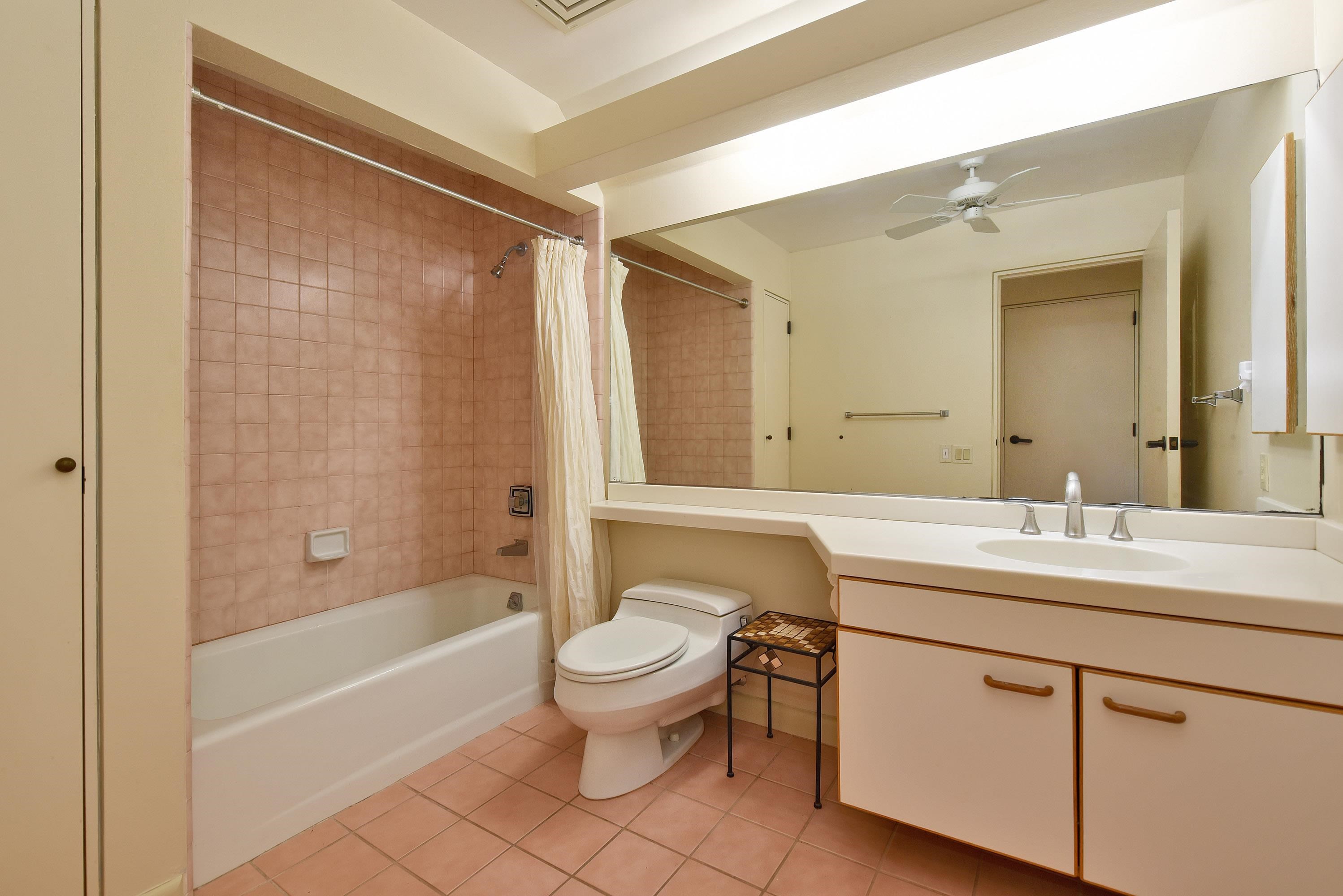 Masters condo # 1904, Lahaina, Hawaii - photo 37 of 49