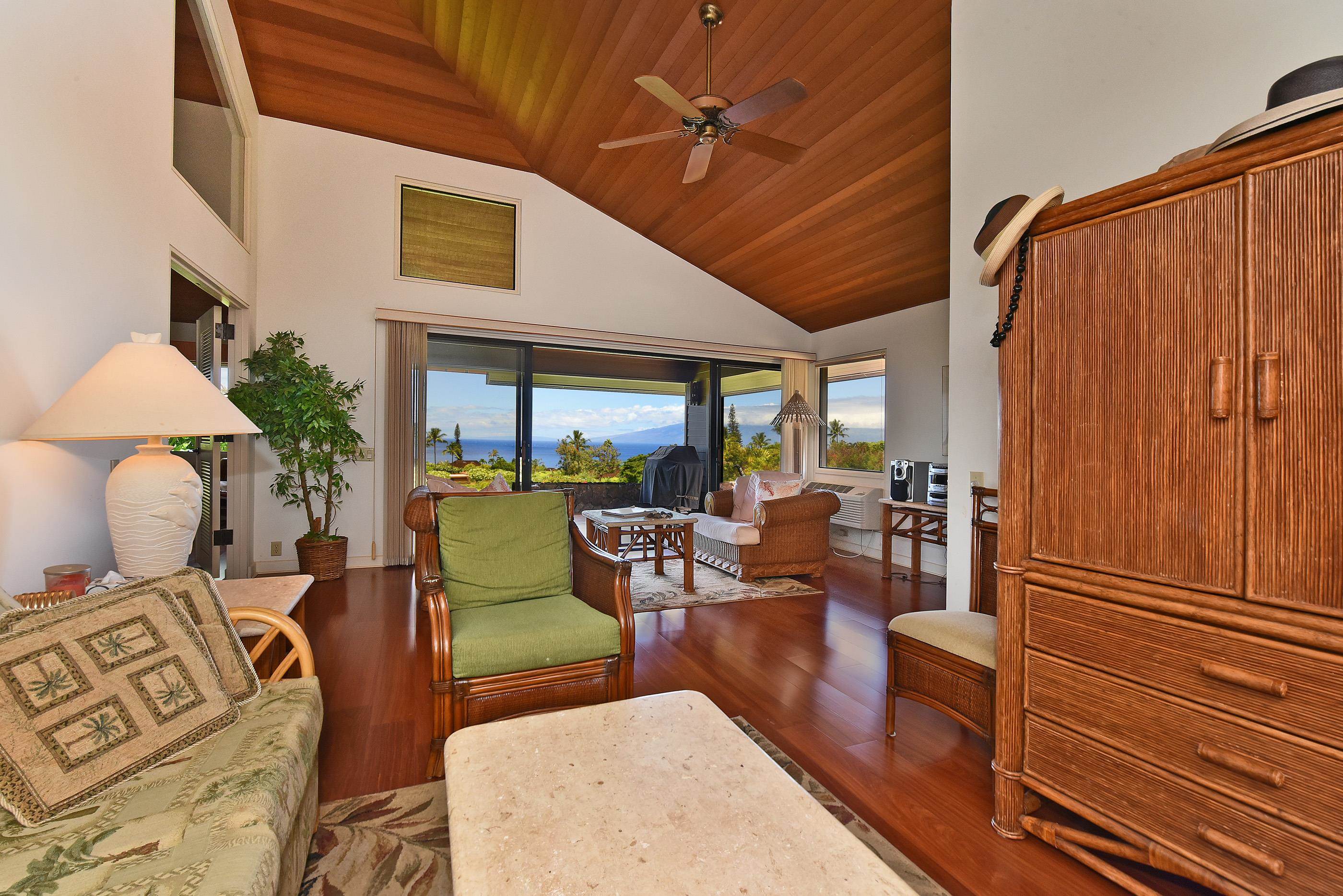 Masters condo # 201, Lahaina, Hawaii - photo 14 of 41