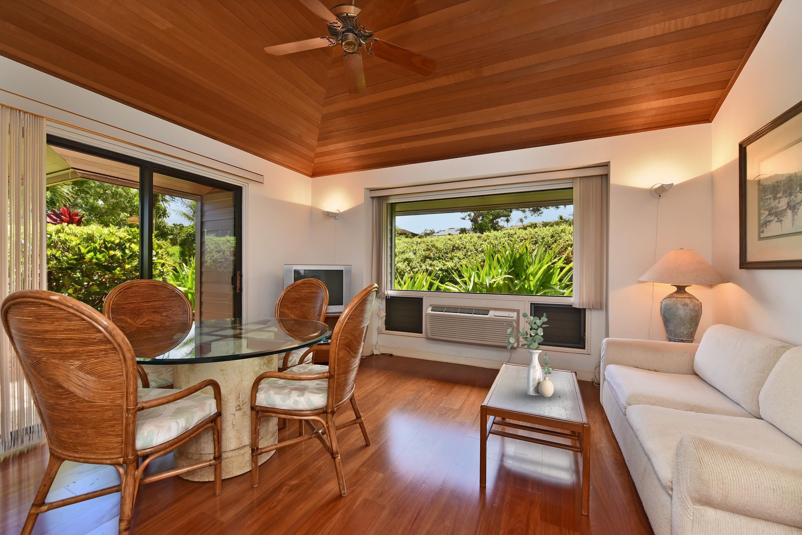 Masters condo # 201, Lahaina, Hawaii - photo 21 of 41