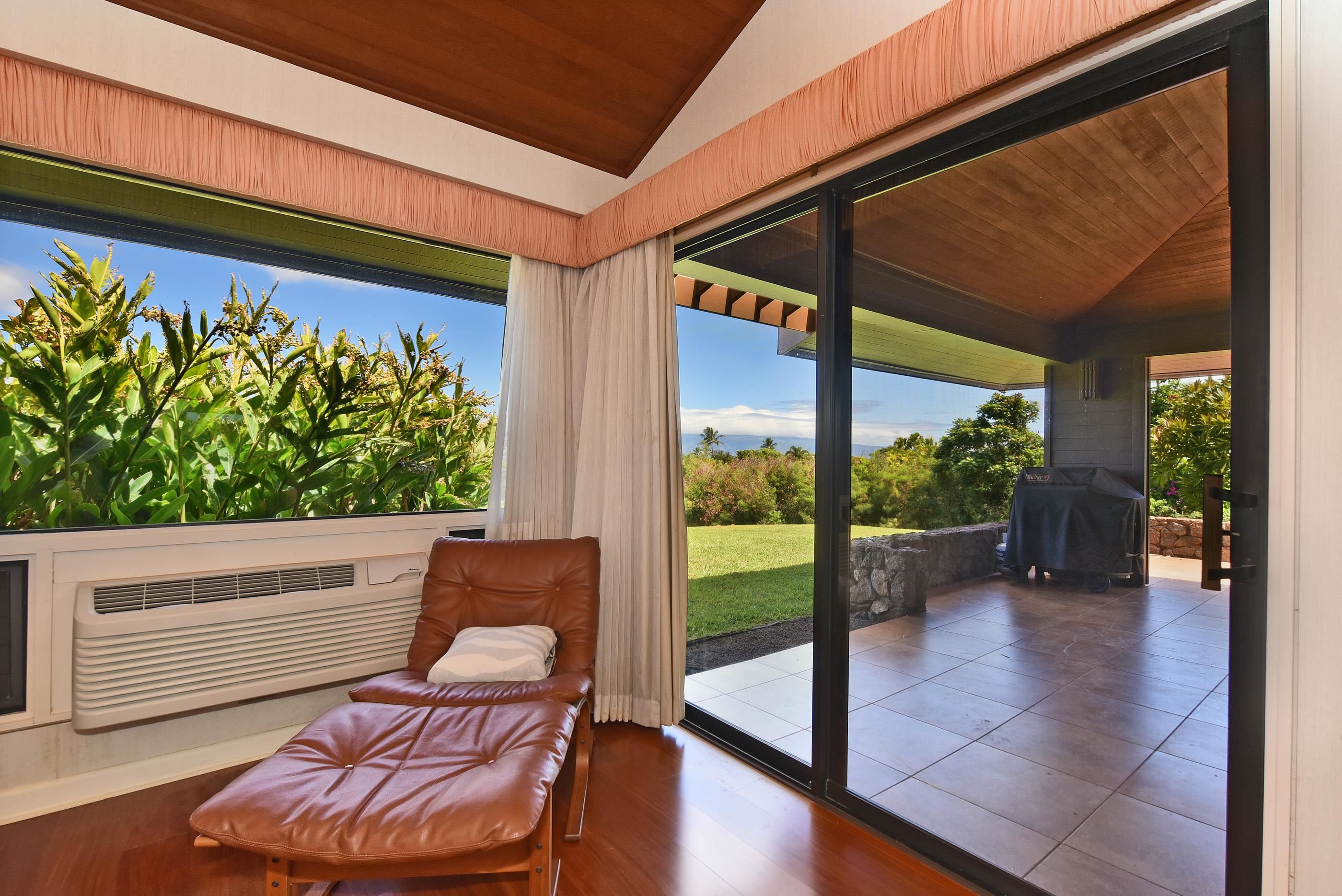 Masters condo # 201, Lahaina, Hawaii - photo 24 of 41