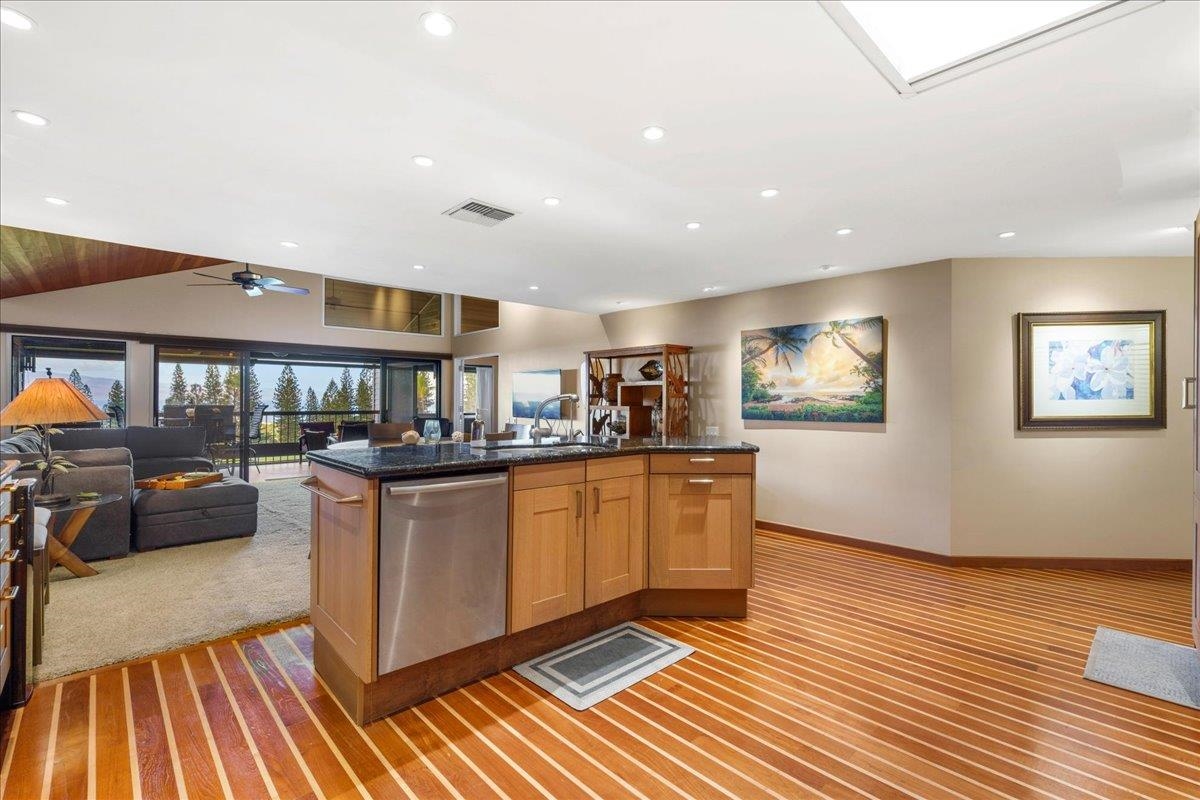 Masters condo # 2204, Lahaina, Hawaii - photo 11 of 48