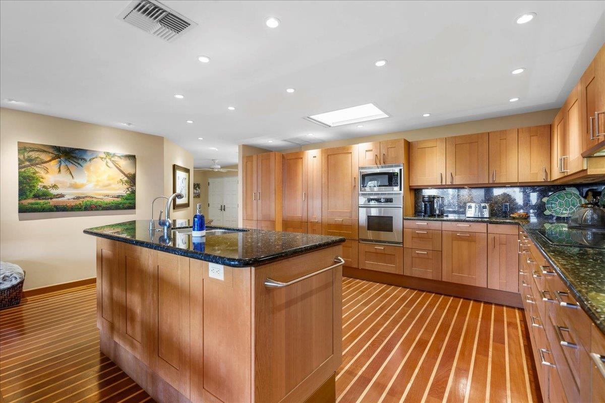 Masters condo # 2204, Lahaina, Hawaii - photo 10 of 48