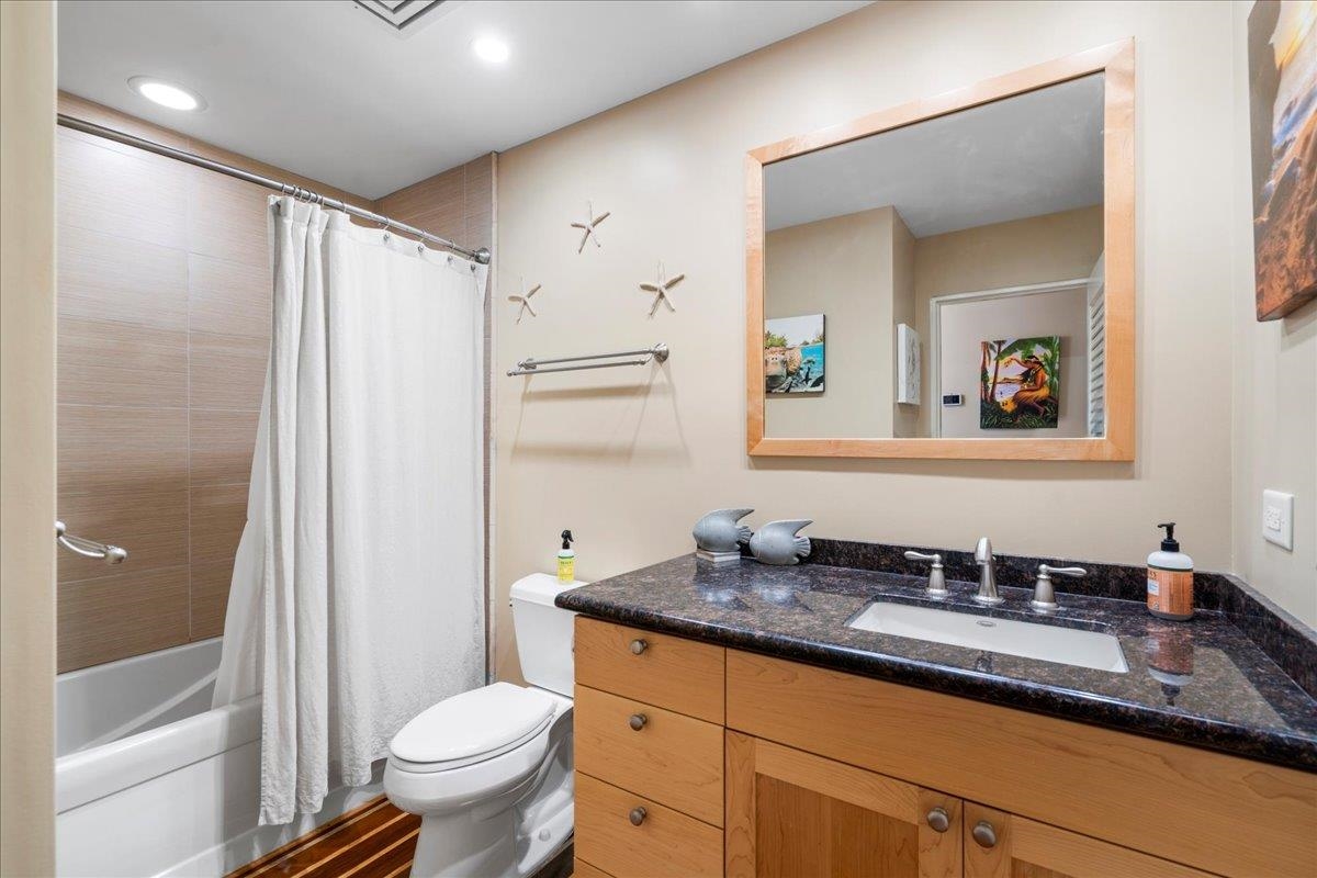 Masters condo # 2204, Lahaina, Hawaii - photo 37 of 45