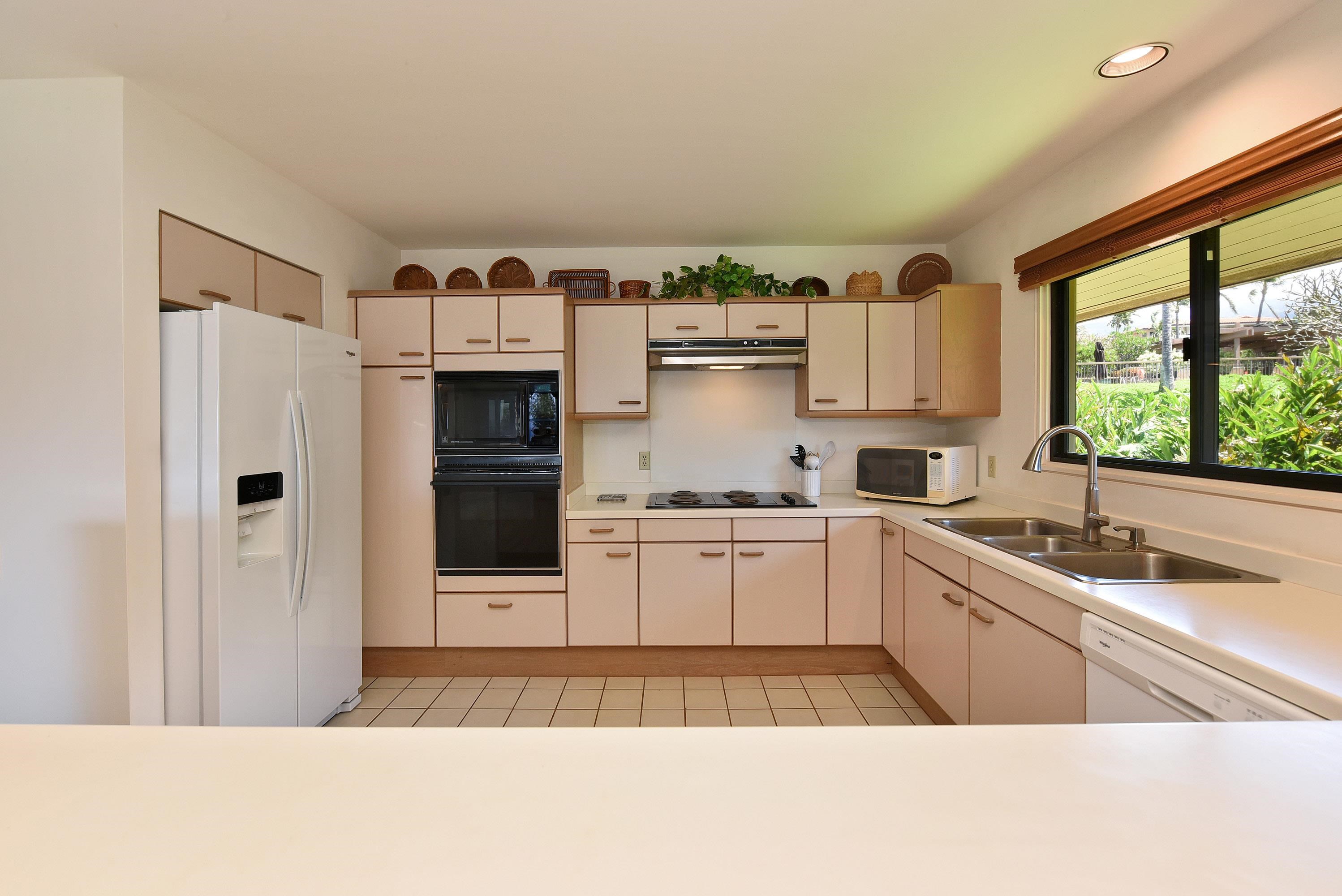 Masters condo # 2206, Lahaina, Hawaii - photo 17 of 50