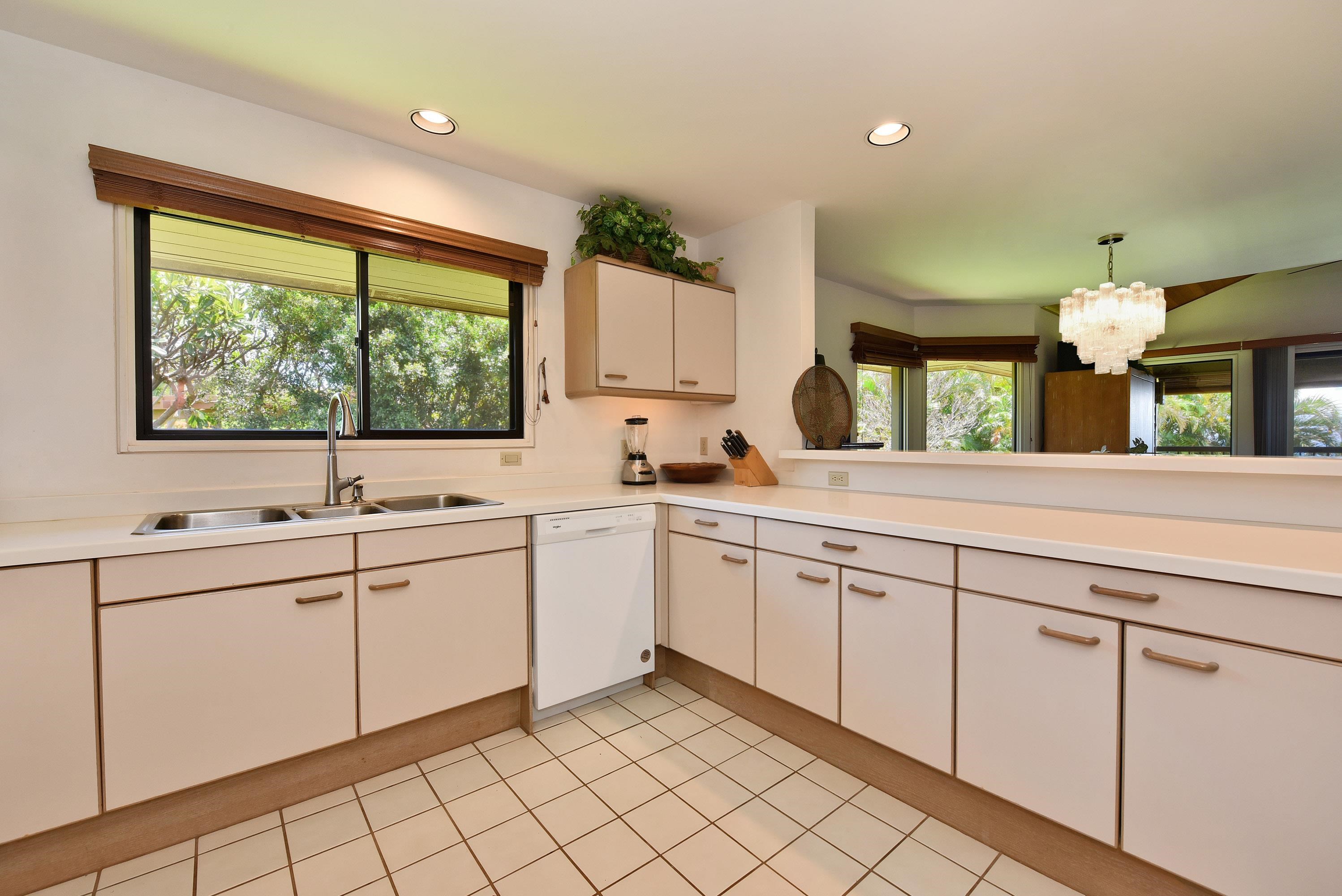 Masters condo # 2206, Lahaina, Hawaii - photo 19 of 50