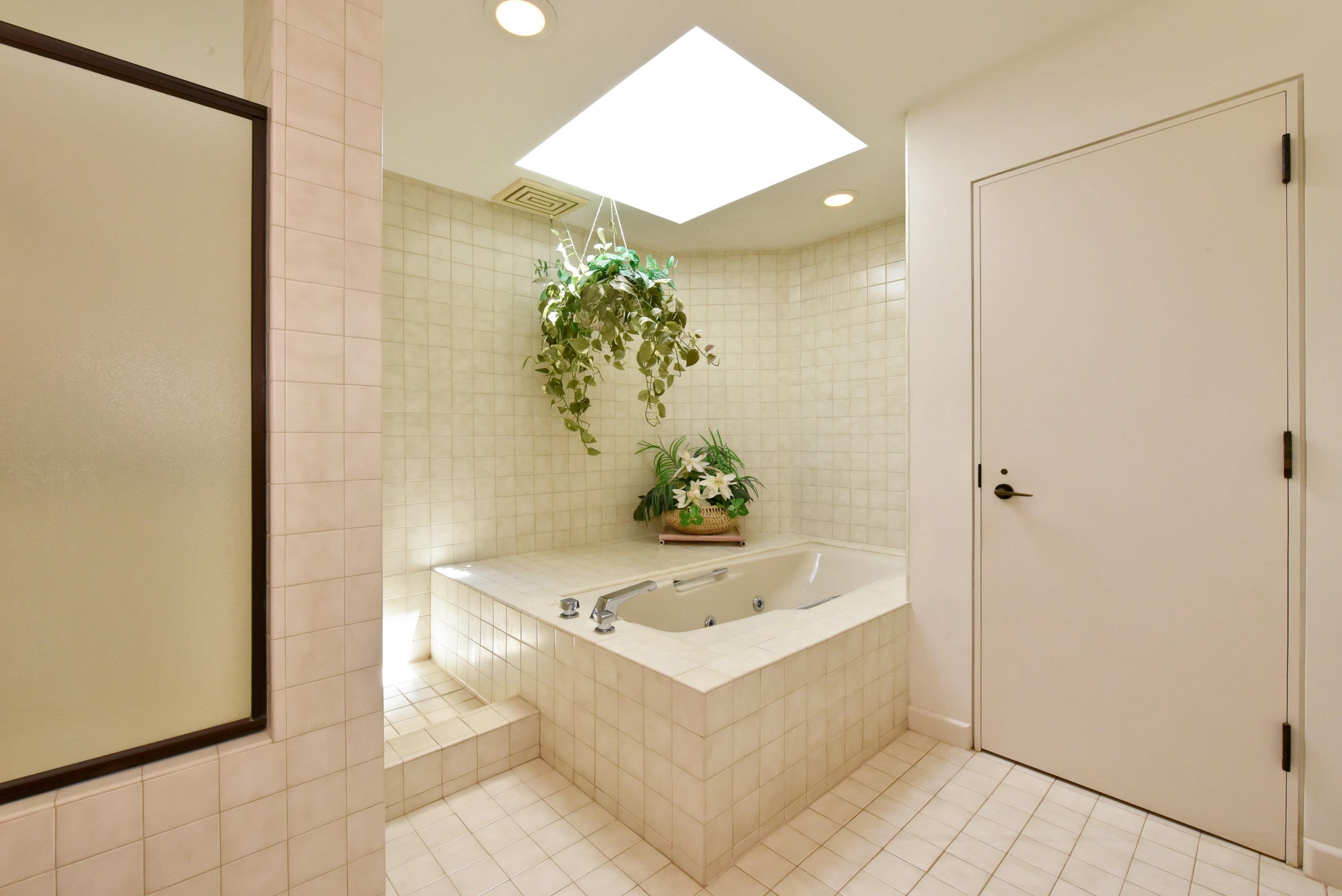 Masters condo # 2206, Lahaina, Hawaii - photo 28 of 50