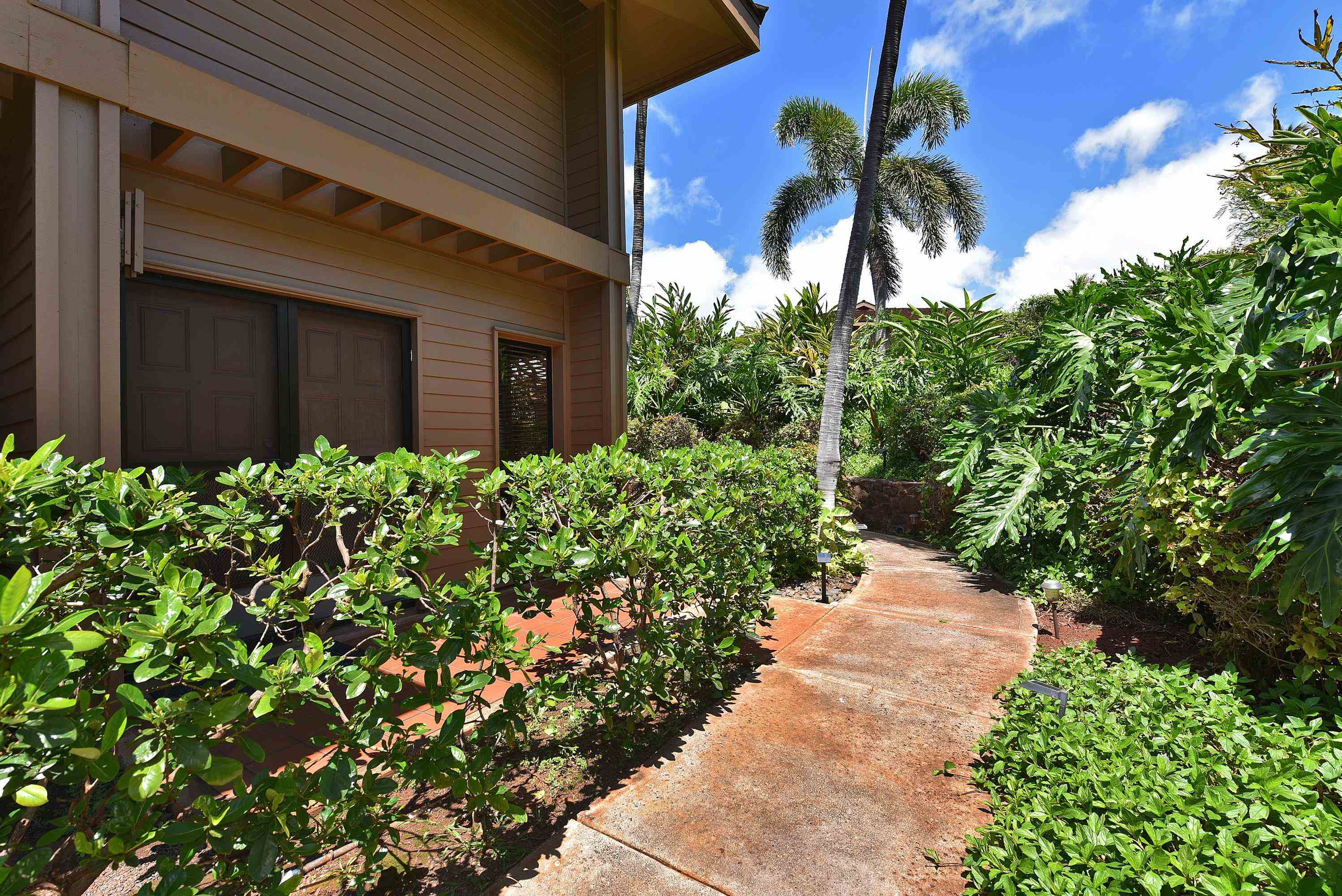 Masters condo # 2206, Lahaina, Hawaii - photo 44 of 50