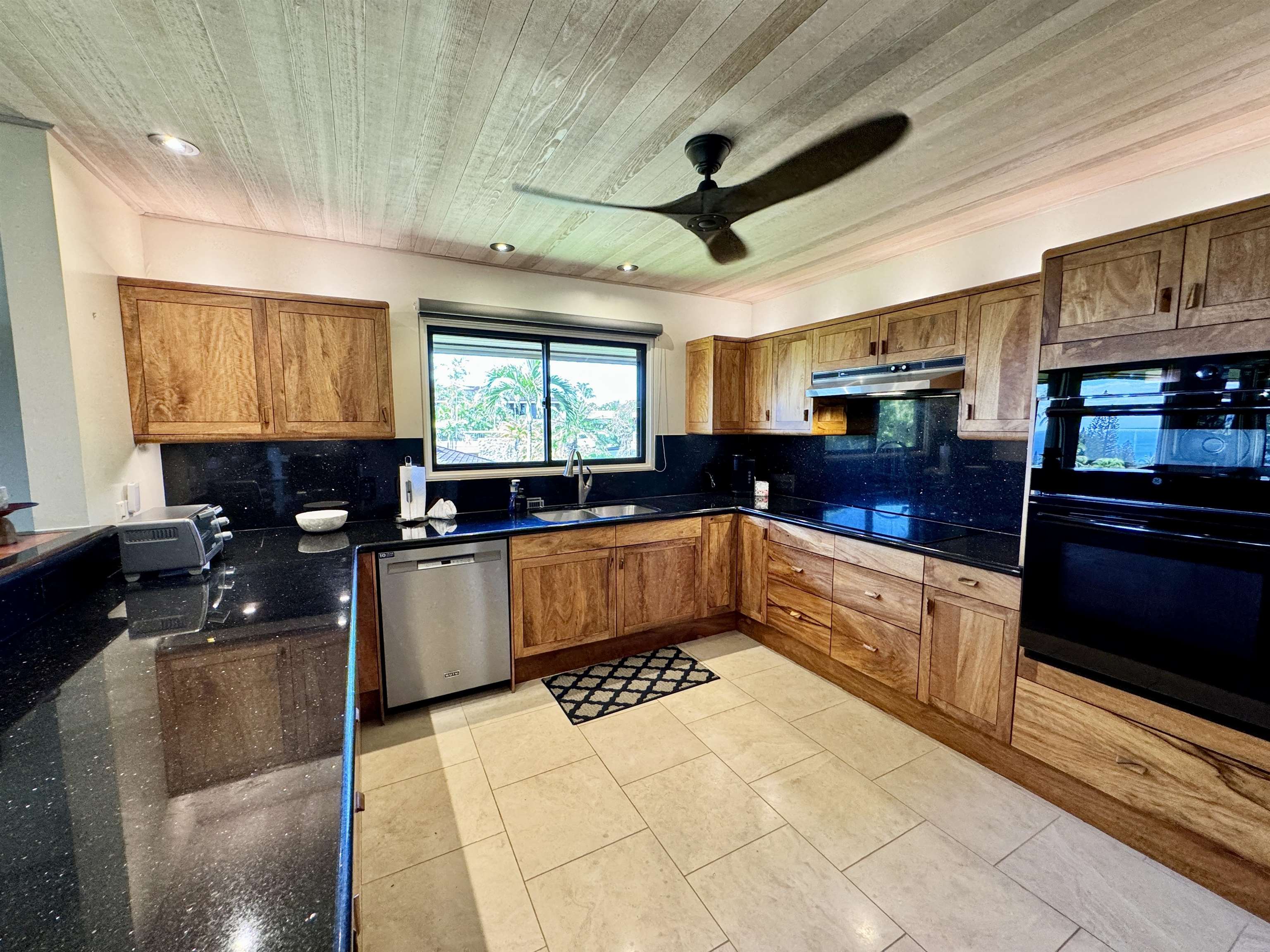 Masters condo # 2802, Lahaina, Hawaii - photo 16 of 50