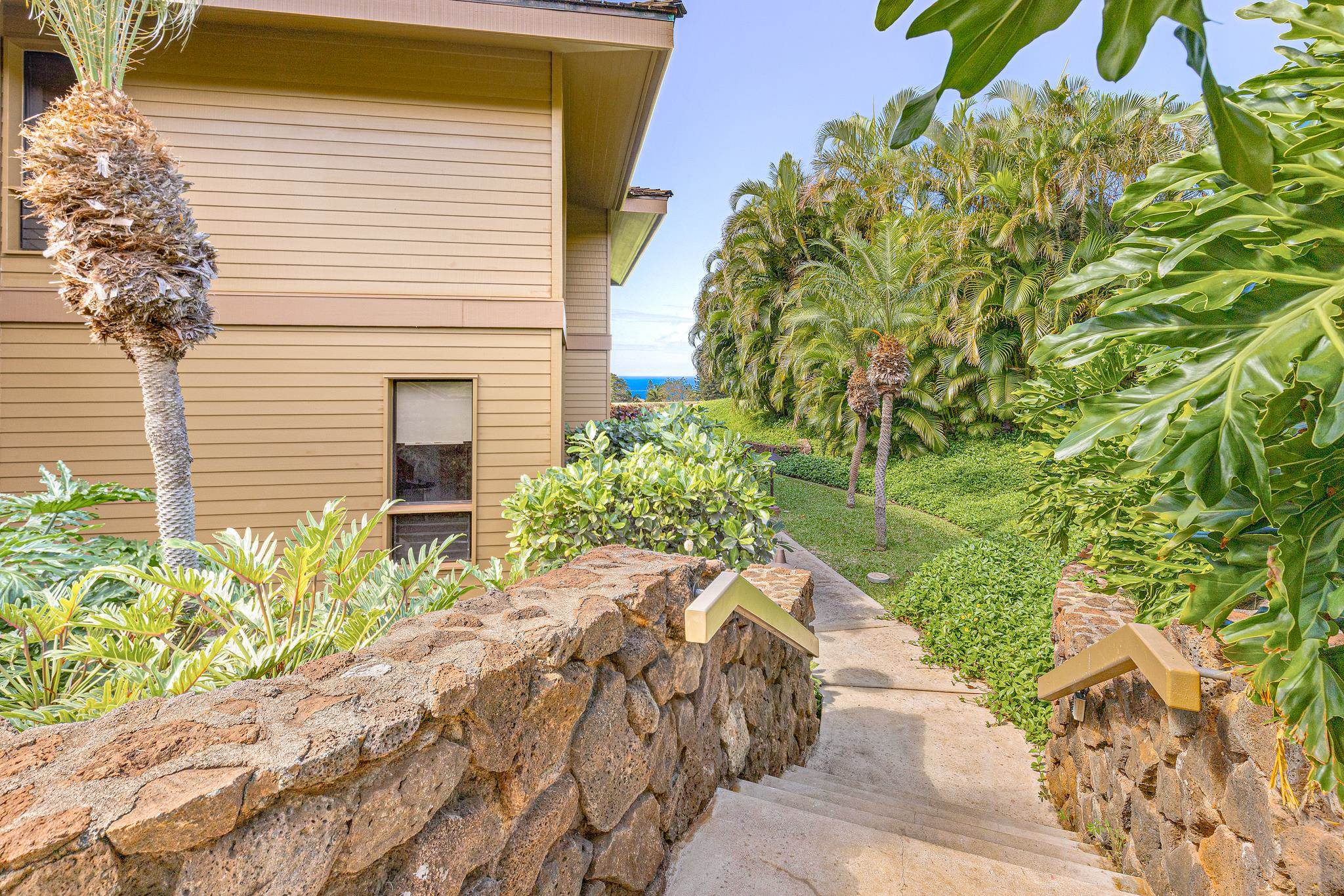 Masters condo # 2902, Lahaina, Hawaii - photo 47 of 49