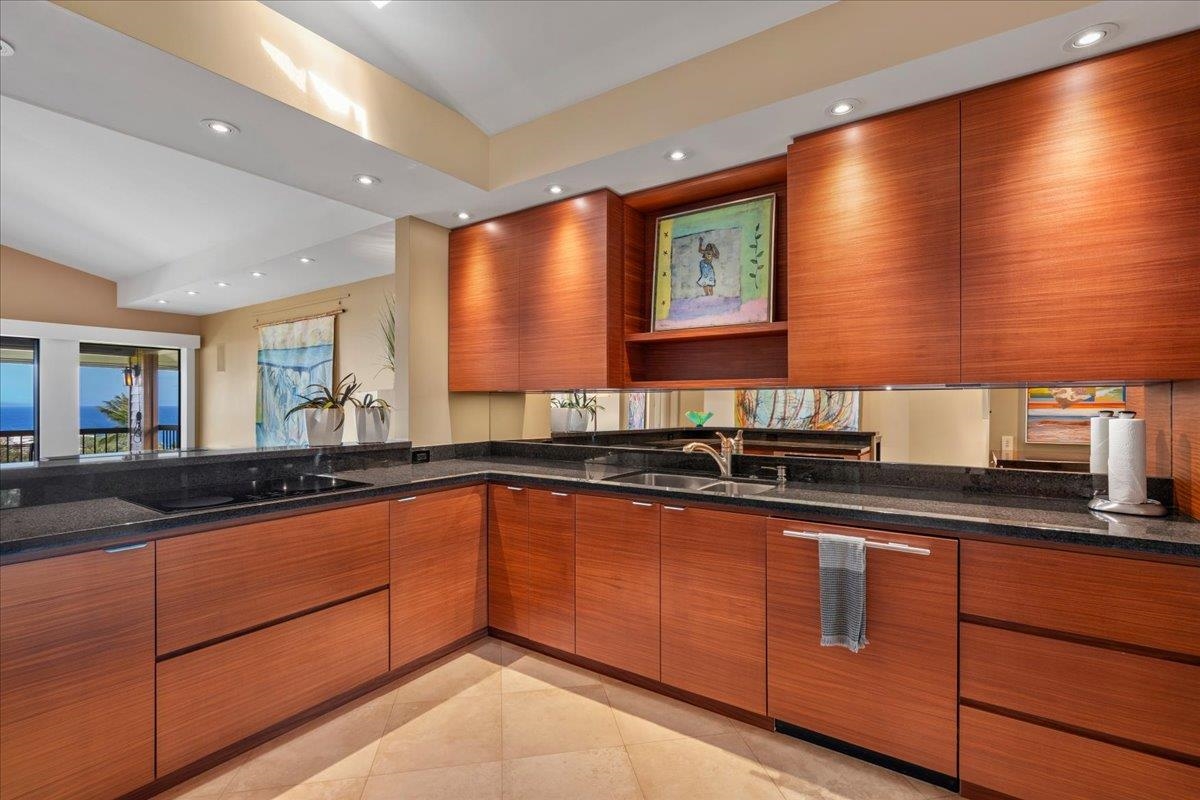 Masters condo # 3404, Lahaina, Hawaii - photo 6 of 46