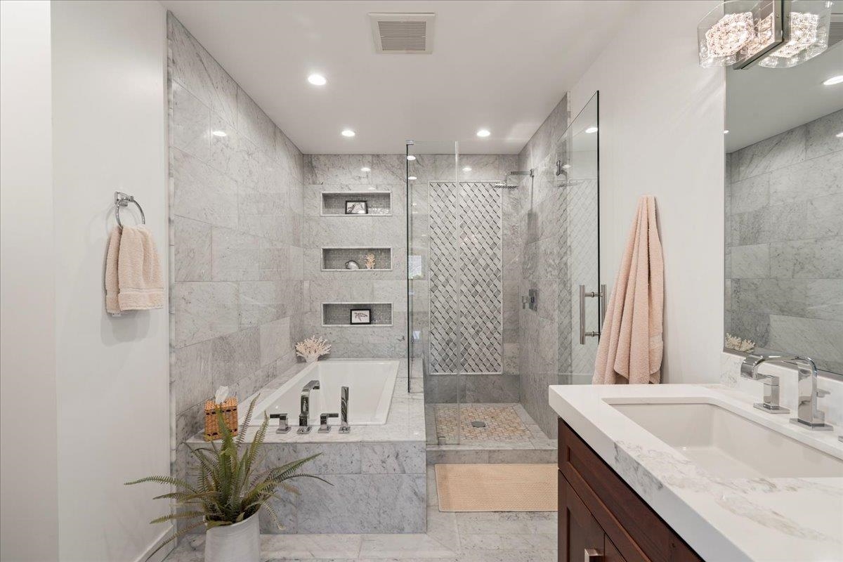 Masters condo # 3408, Lahaina, Hawaii - photo 28 of 45