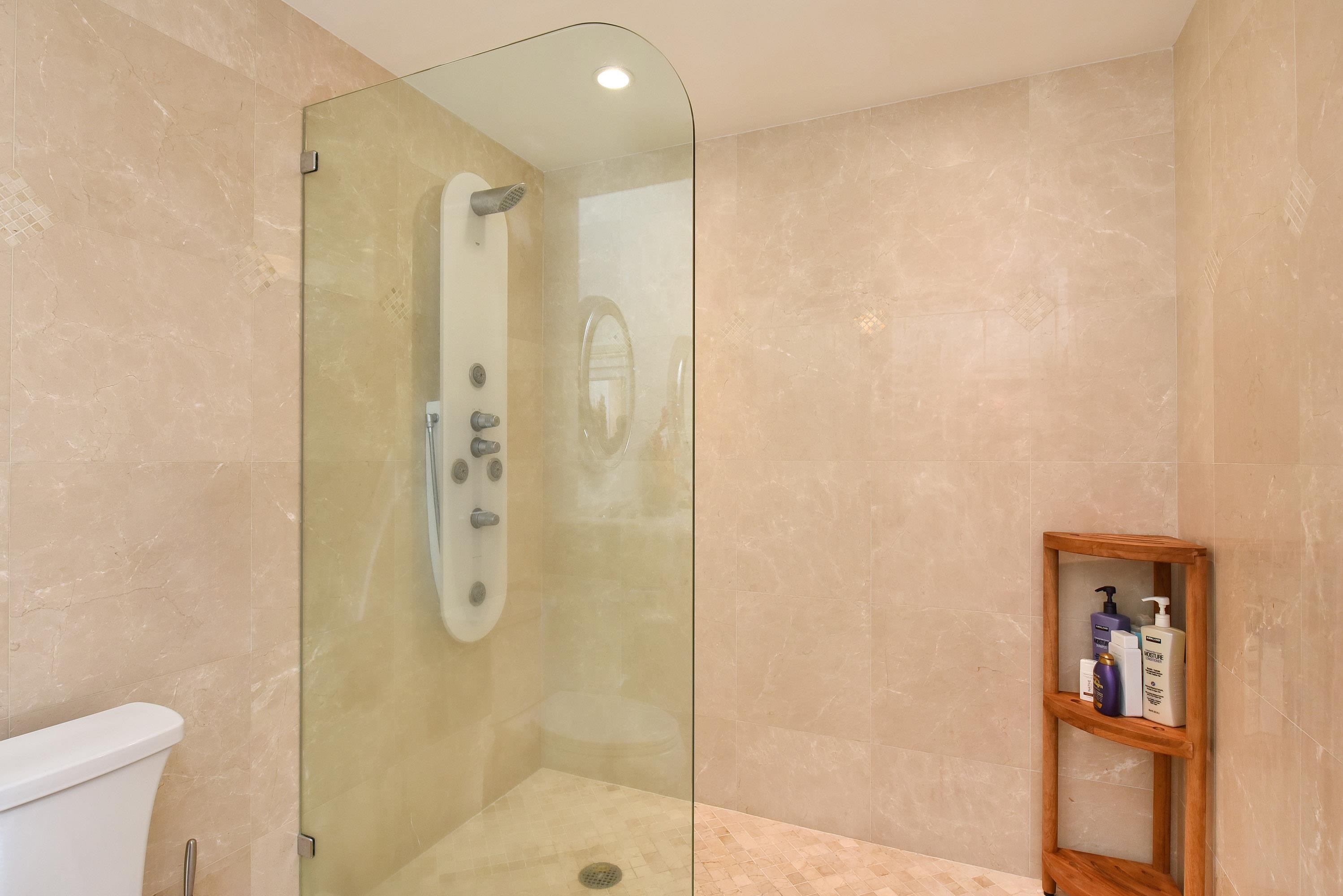 Masters condo # 3604, Lahaina, Hawaii - photo 28 of 41