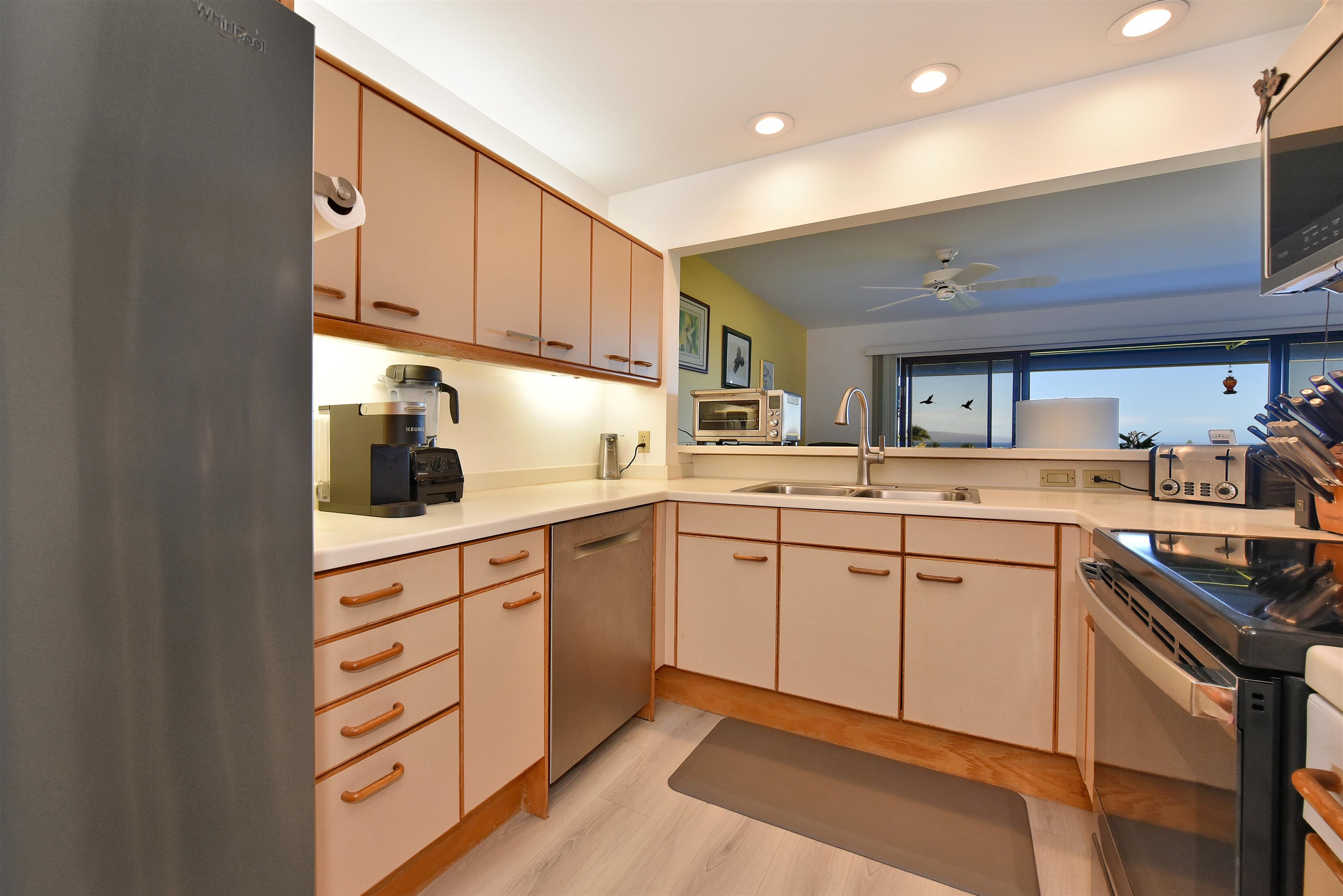 Masters condo # 3903, Lahaina, Hawaii - photo 3 of 39