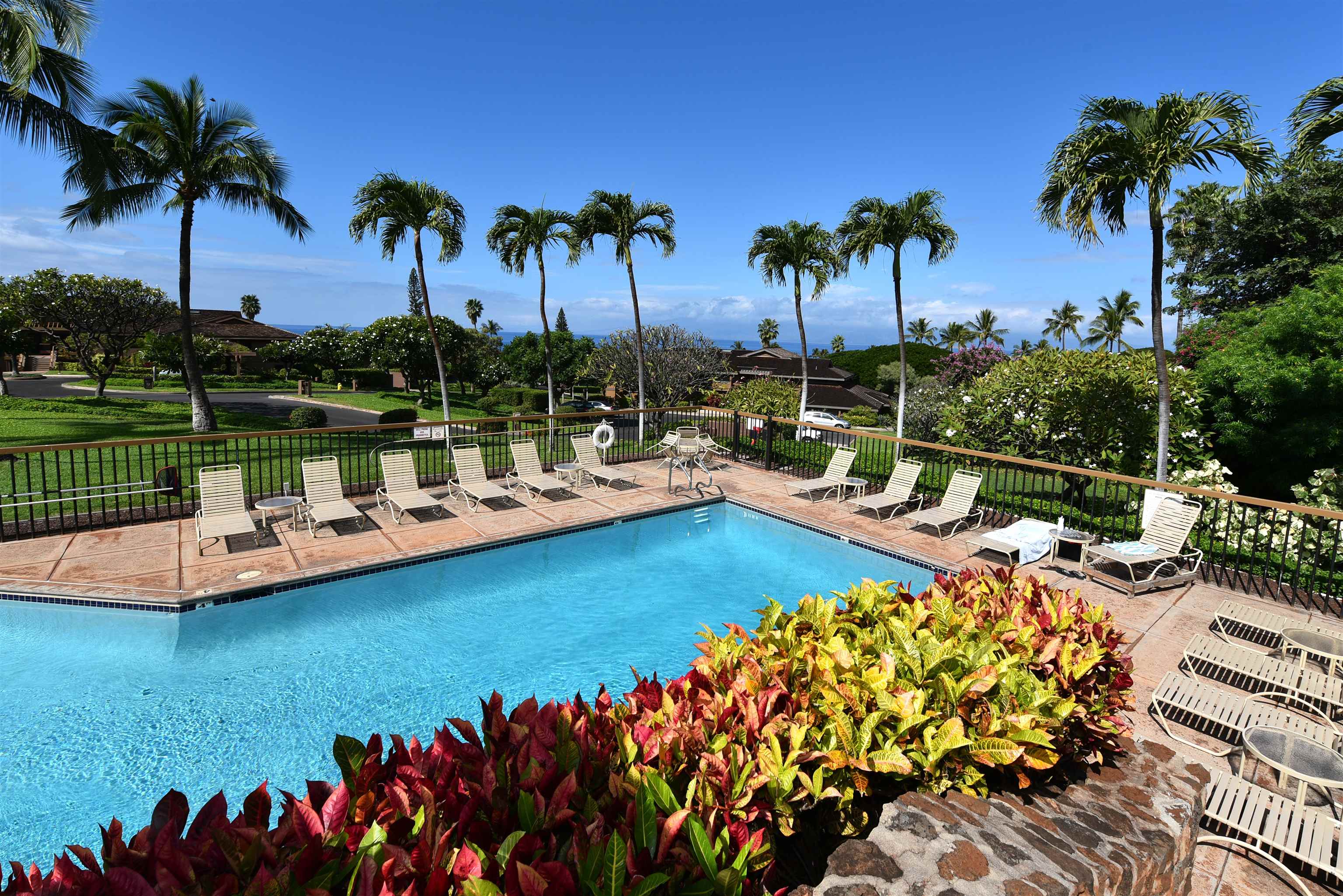 Masters condo # 3903, Lahaina, Hawaii - photo 36 of 39