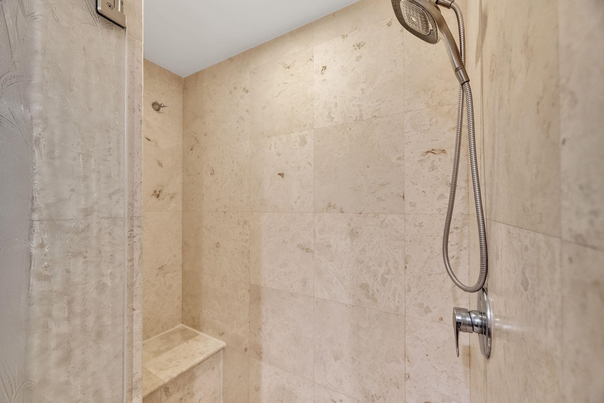 Masters condo # 3905, Lahaina, Hawaii - photo 24 of 37