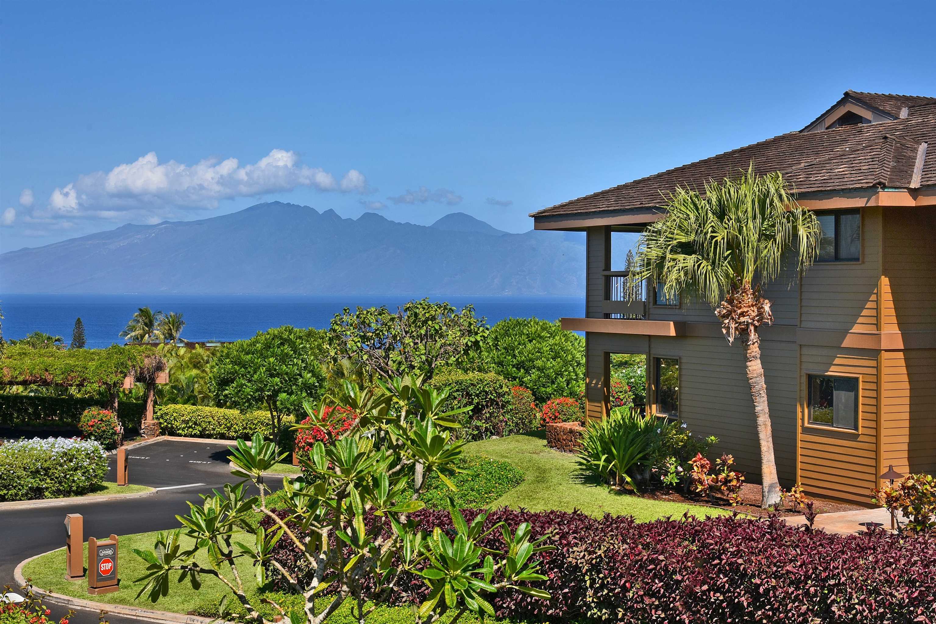 Masters condo # 4207, Lahaina, Hawaii - photo 2 of 30