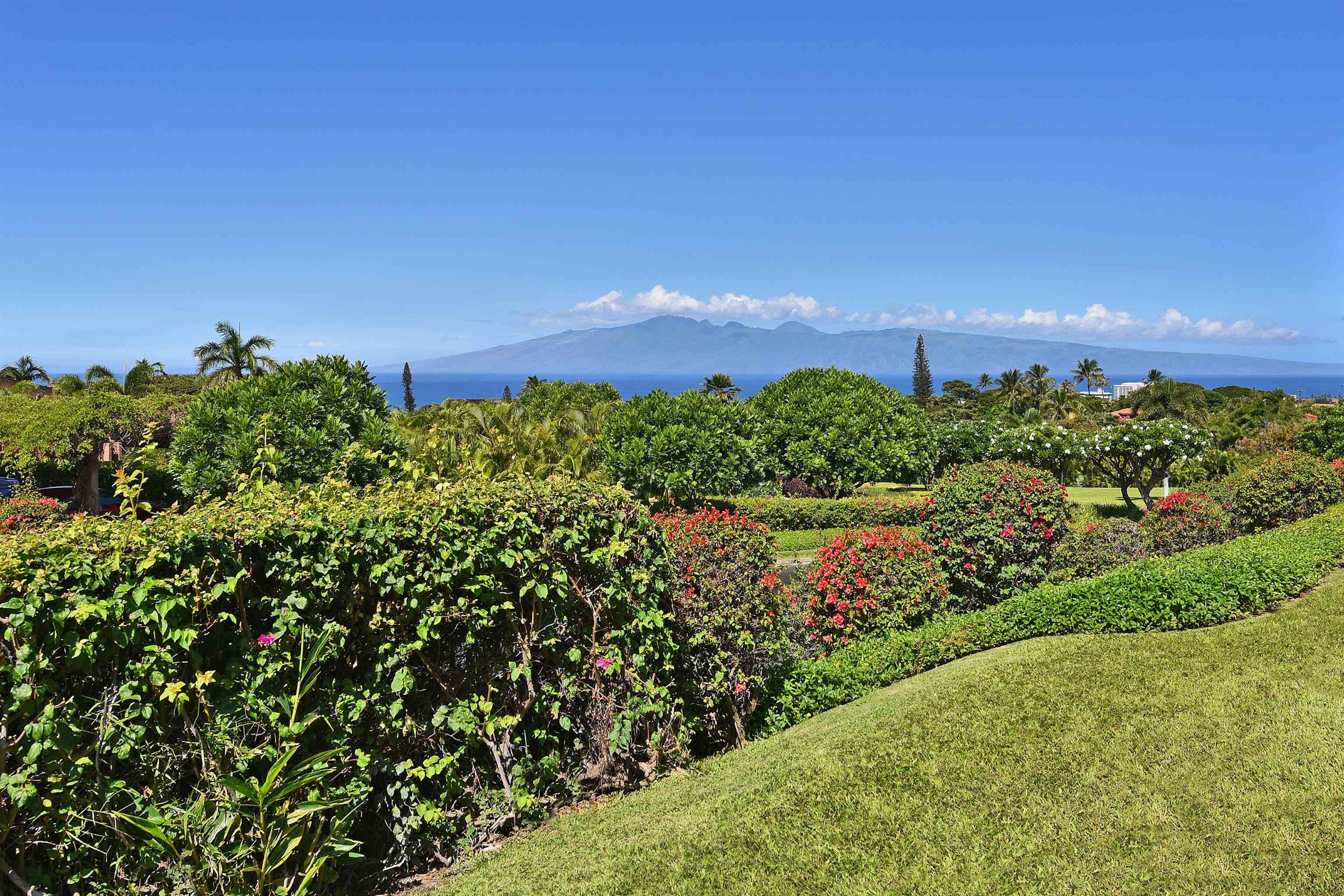 Masters condo # 4207, Lahaina, Hawaii - photo 3 of 30