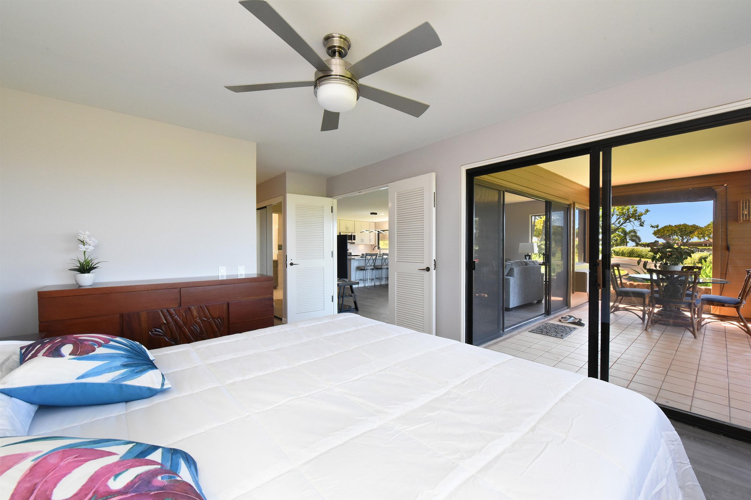 Masters condo # 4207, Lahaina, Hawaii - photo 16 of 30