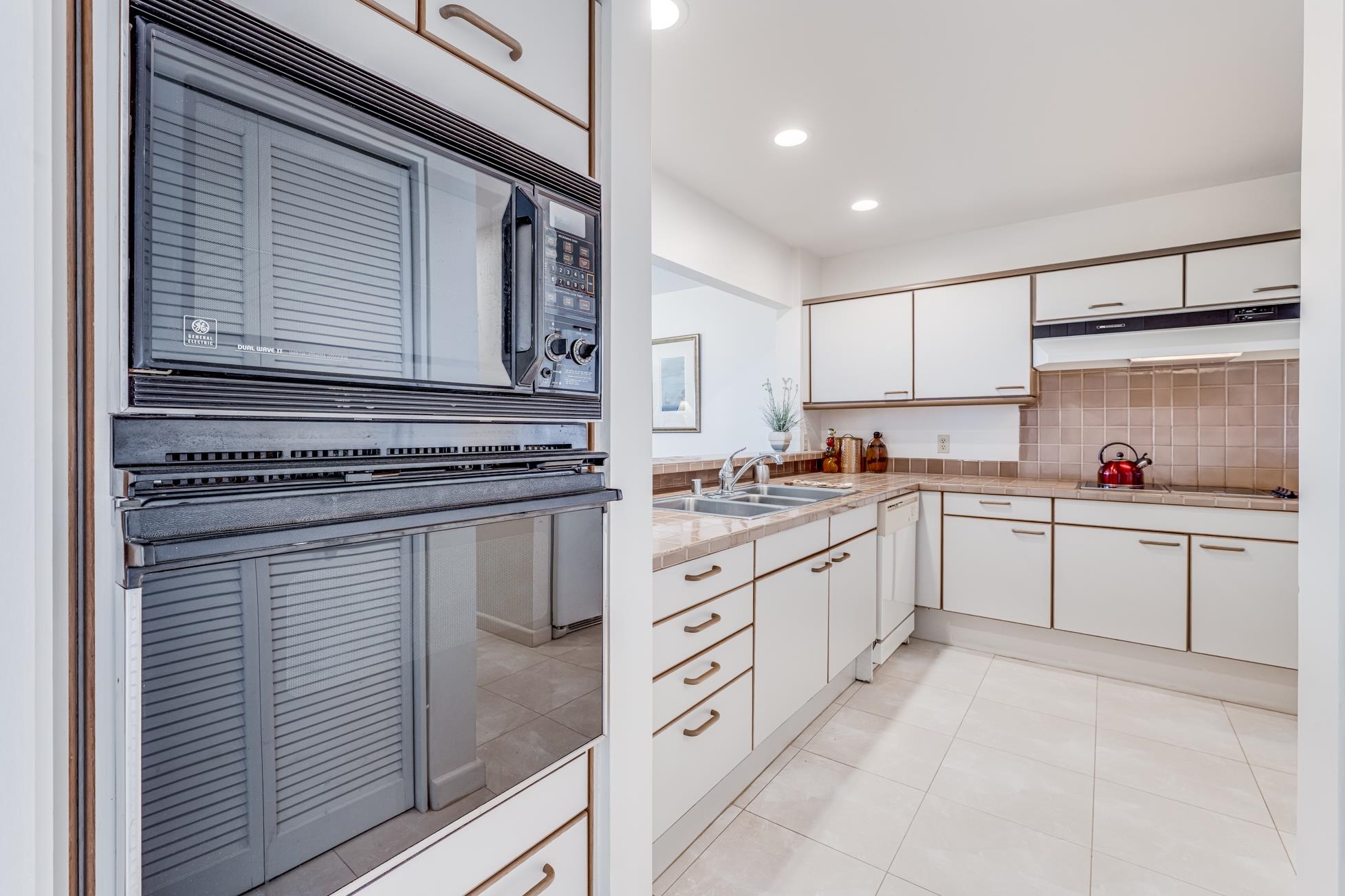 Masters condo # 903, Lahaina, Hawaii - photo 11 of 50