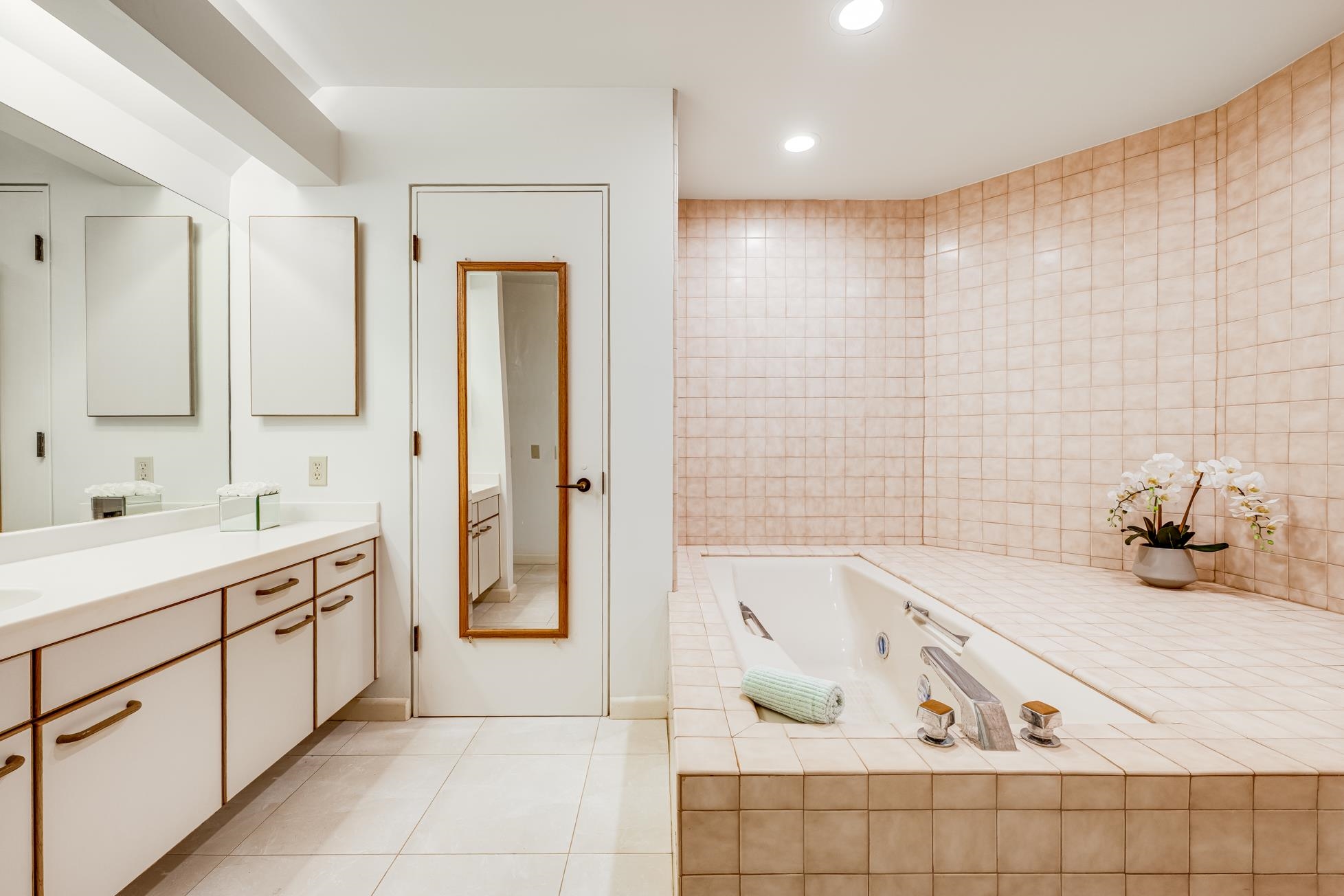 Masters condo # 903, Lahaina, Hawaii - photo 27 of 50