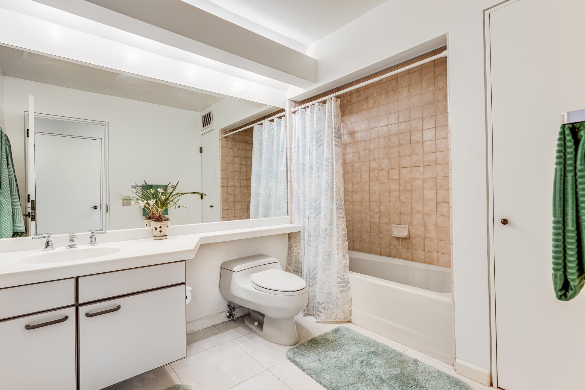 Masters condo # 903, Lahaina, Hawaii - photo 28 of 50