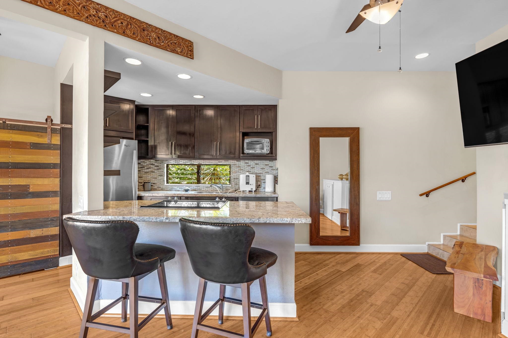 Boardwalk condo # E, Kihei, Hawaii - photo 11 of 27