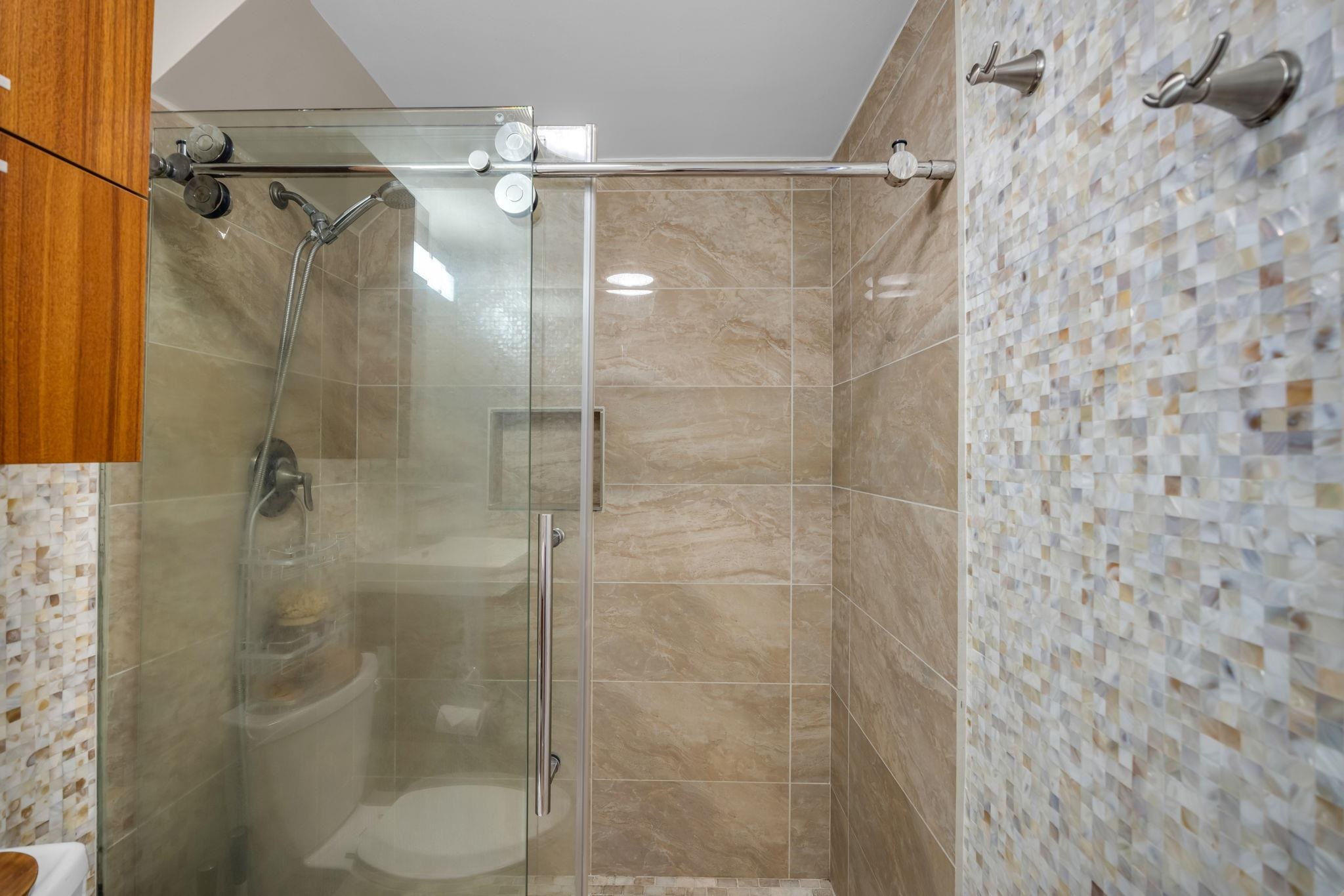 Boardwalk condo # E, Kihei, Hawaii - photo 18 of 27