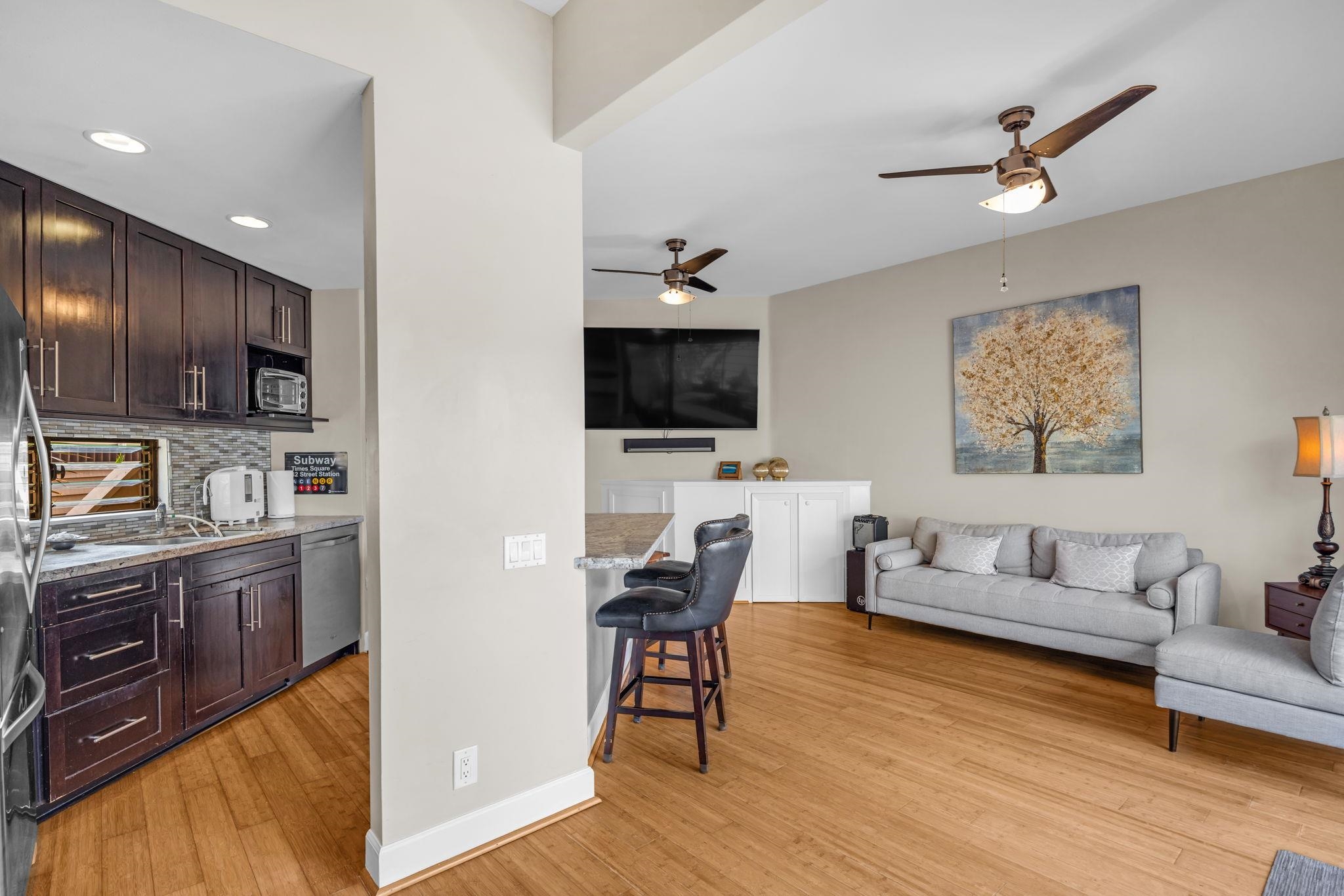Boardwalk condo # E, Kihei, Hawaii - photo 6 of 27