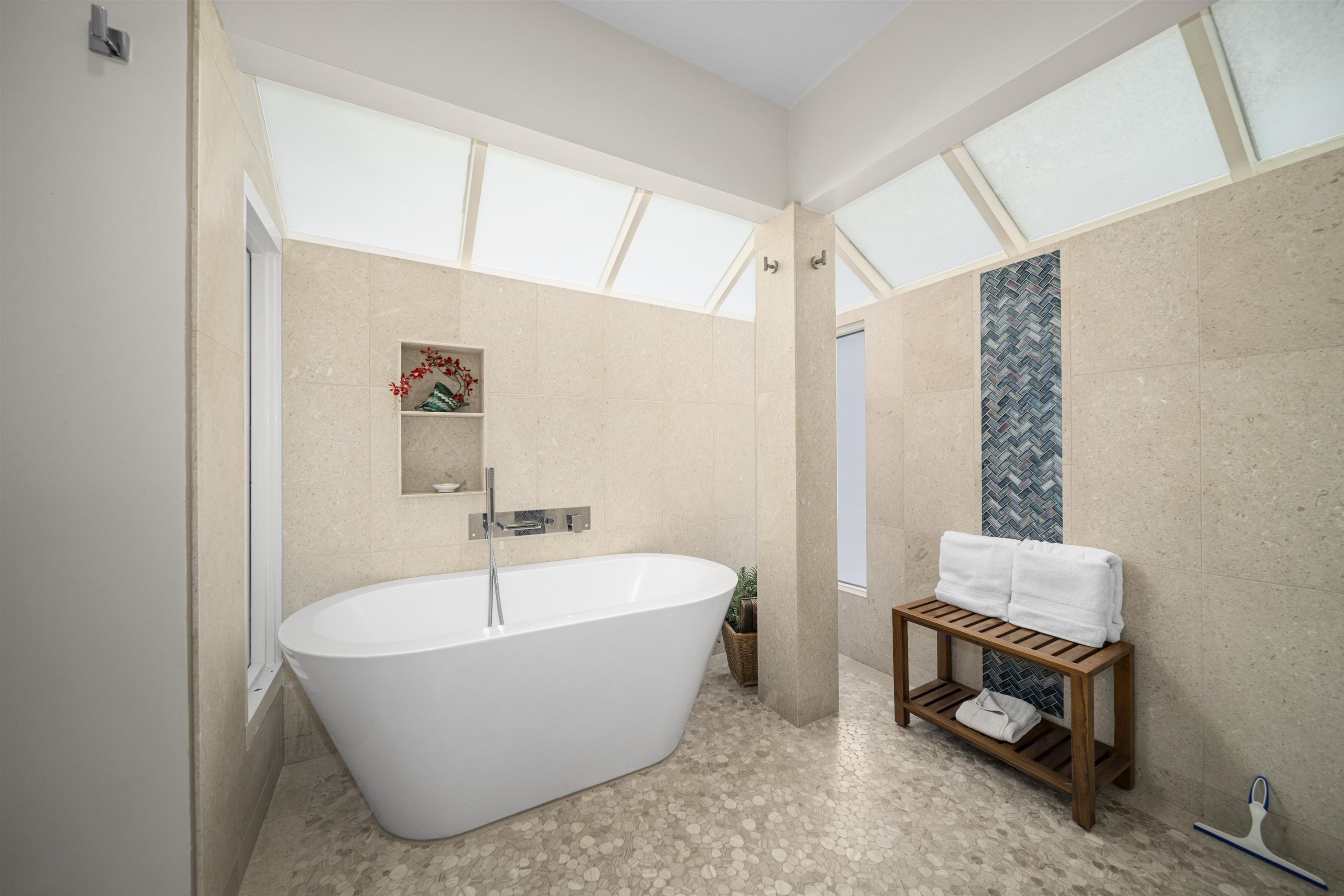 Kapalua Bay Villas II condo # 12B1-2, Lahaina, Hawaii - photo 45 of 50