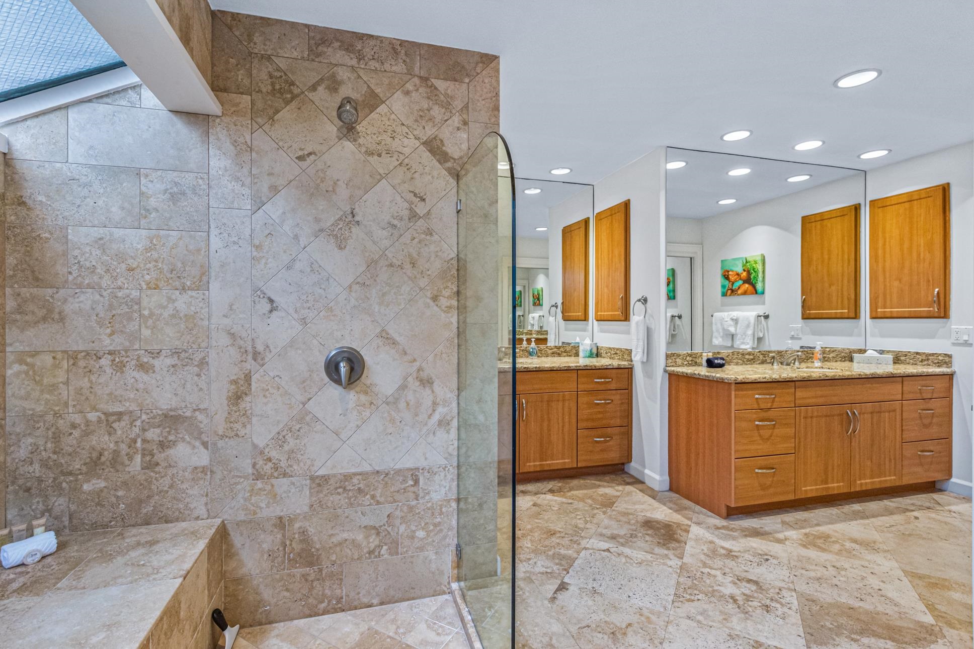 Kapalua Bay Villas II condo # 12G4, Lahaina, Hawaii - photo 25 of 40