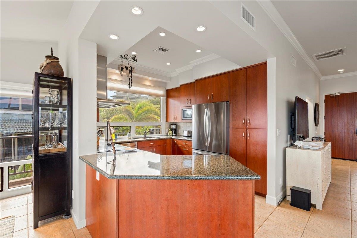 Kapalua Bay Villas I condo # 16-B2-3-4, Lahaina, Hawaii - photo 23 of 48