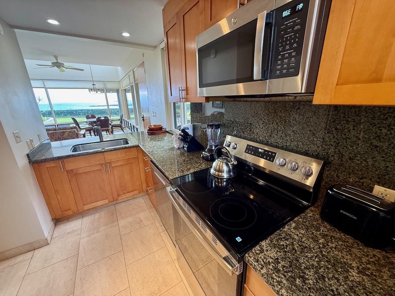 Kapalua Bay Villas I condo # 20G-5, Lahaina, Hawaii - photo 10 of 23