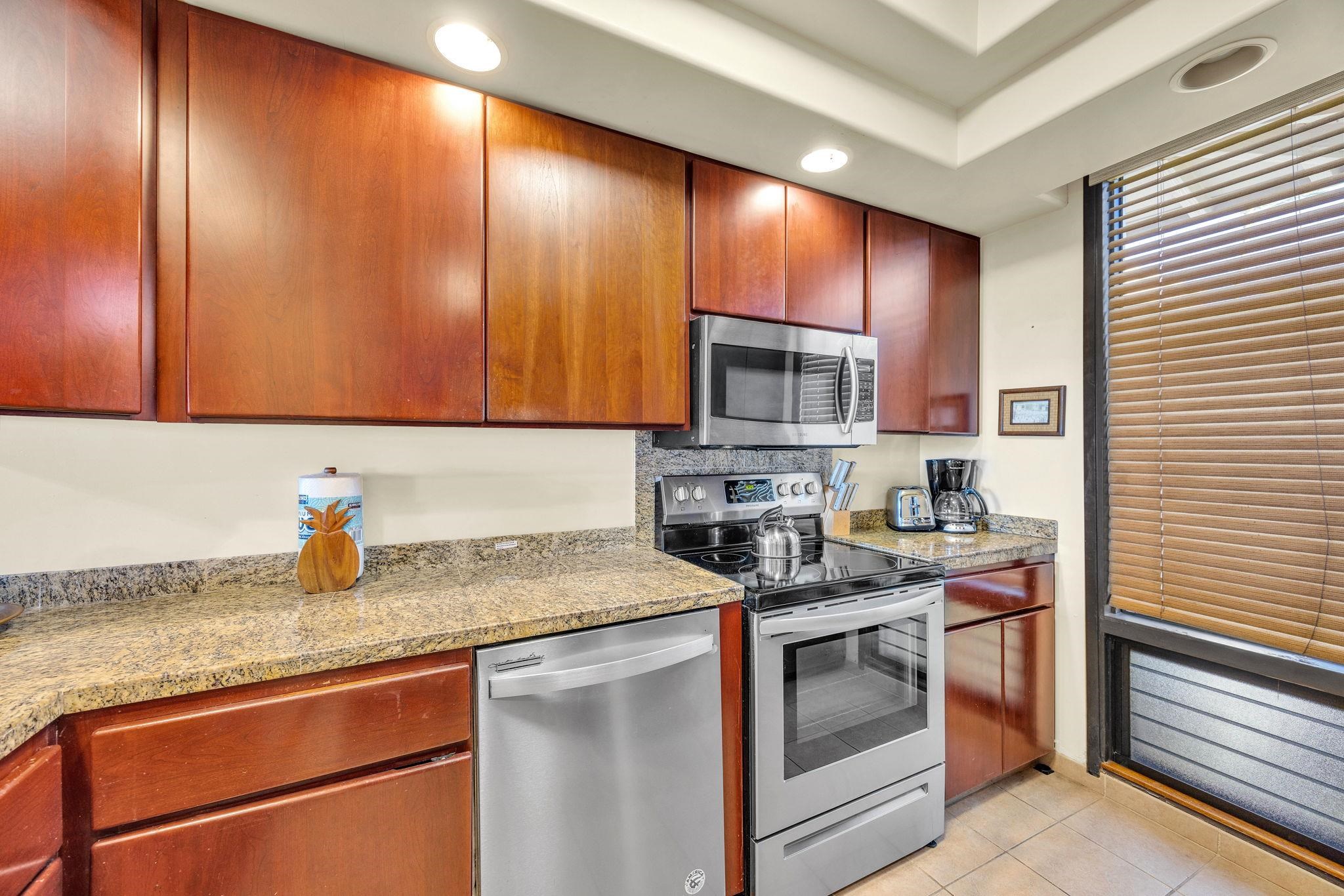 Kapalua Bay Villas I condo # 21B-3, Lahaina, Hawaii - photo 5 of 42