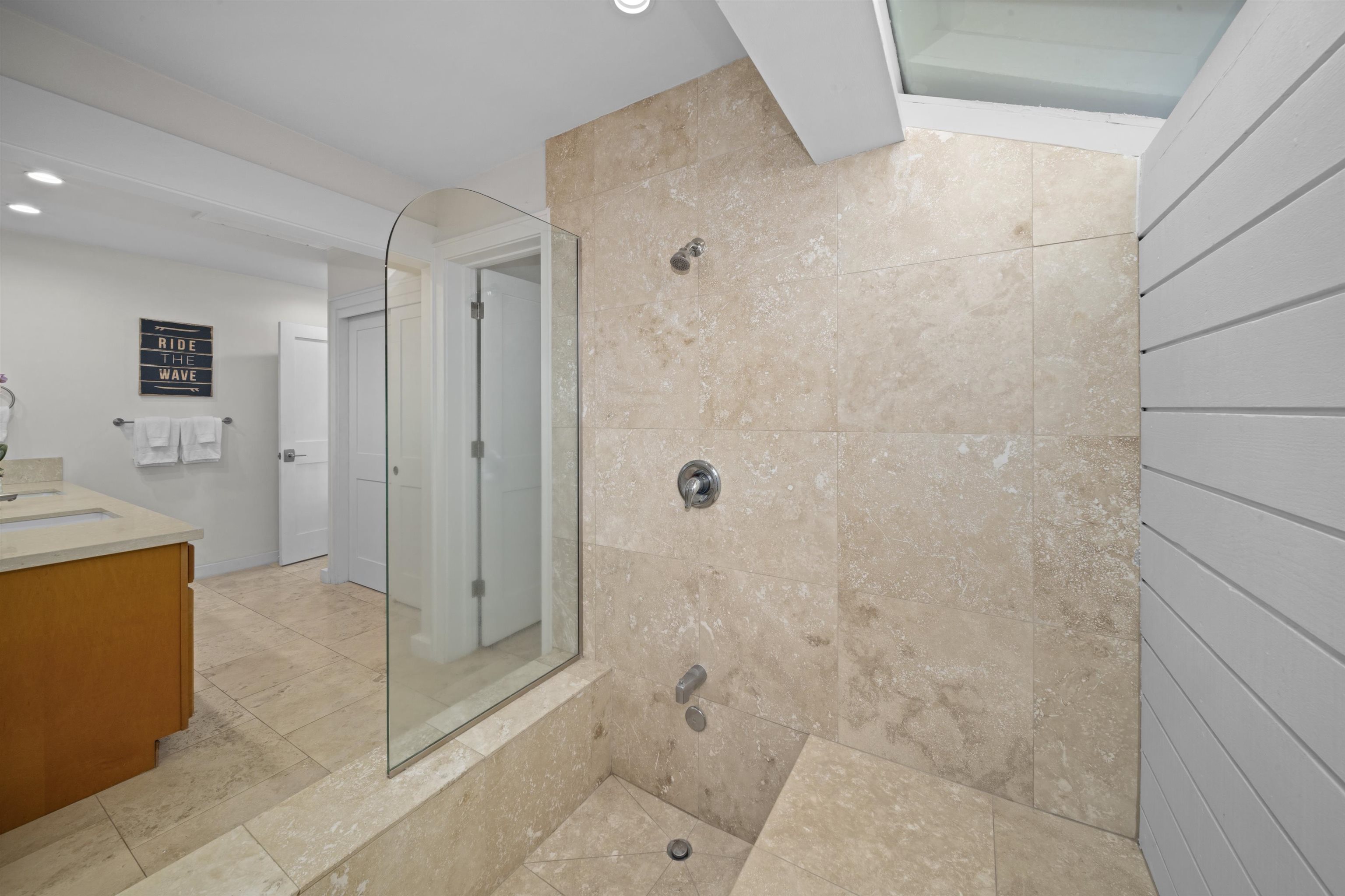 Kapalua Bay Villas I condo # 30B3-4, Lahaina, Hawaii - photo 32 of 50