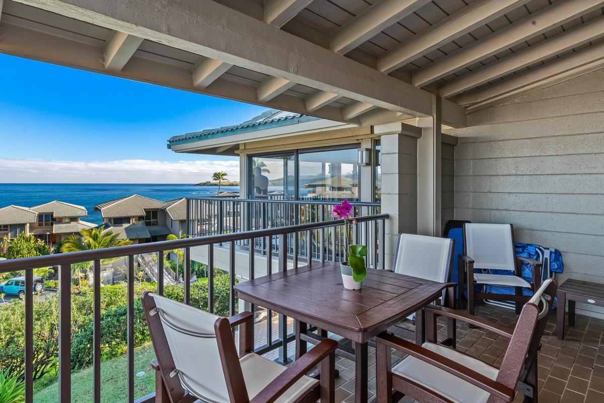 Kapalua Bay Villas II condo # 33-B2, Lahaina, Hawaii - photo 13 of 23