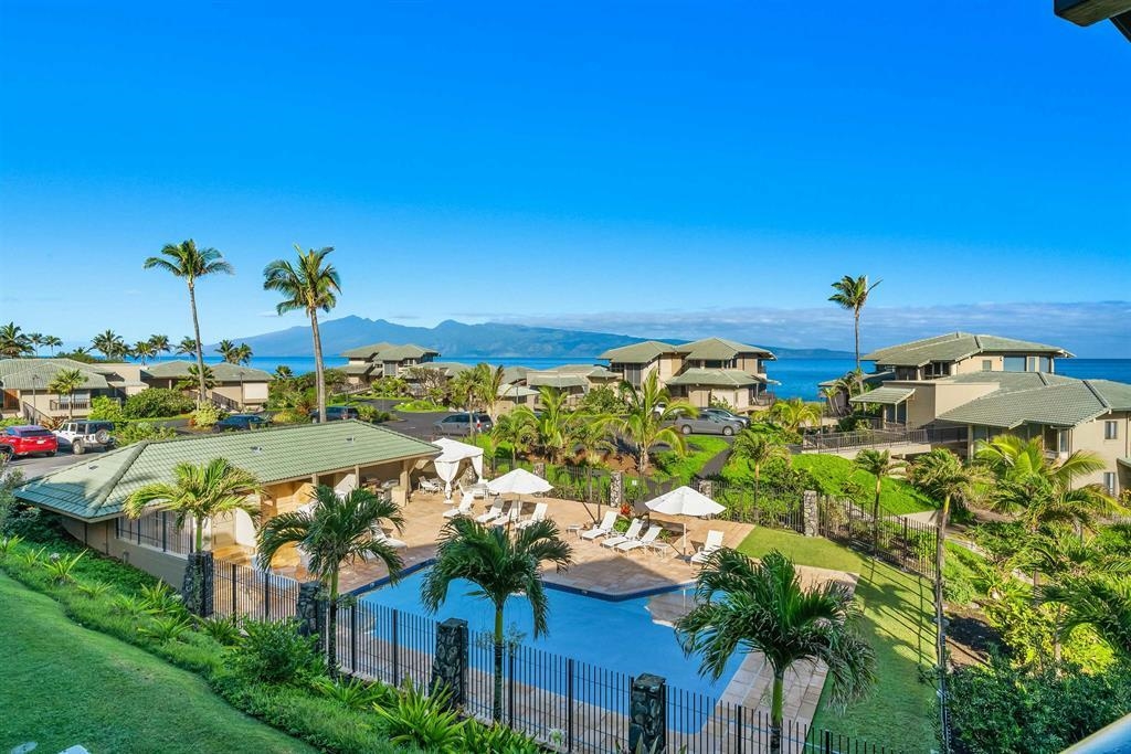 Kapalua Bay Villas II condo # 33-B2, Lahaina, Hawaii - photo 20 of 23