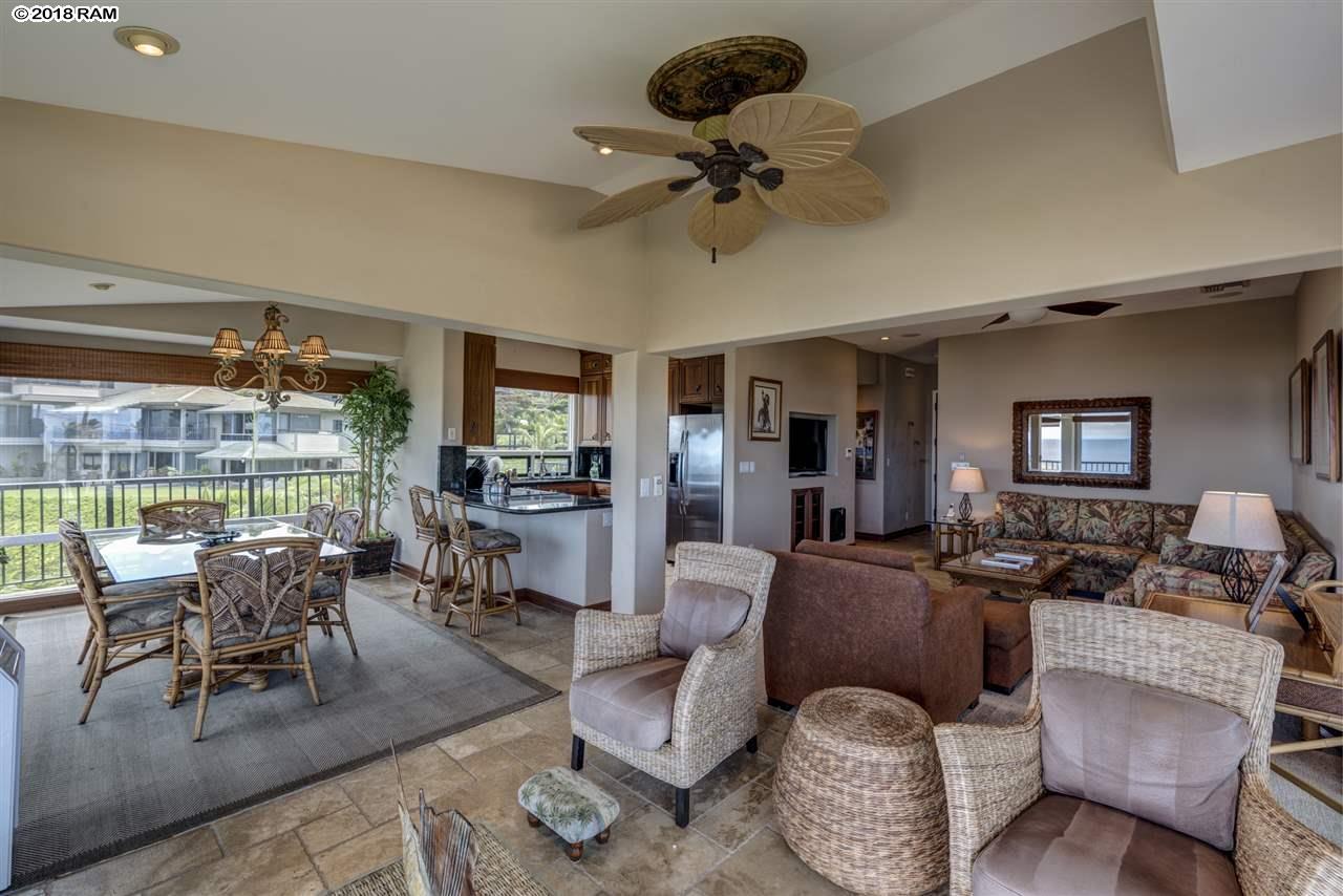 Kapalua Bay Villas I condo # 33B3,4, Lahaina, Hawaii - photo 4 of 11