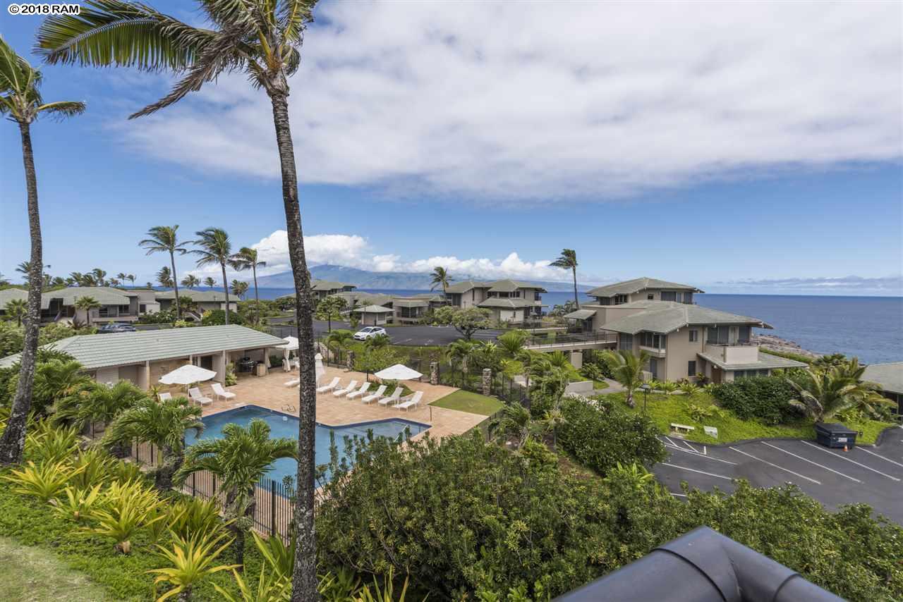 Kapalua Bay Villas I condo # 33B3,4, Lahaina, Hawaii - photo 5 of 11