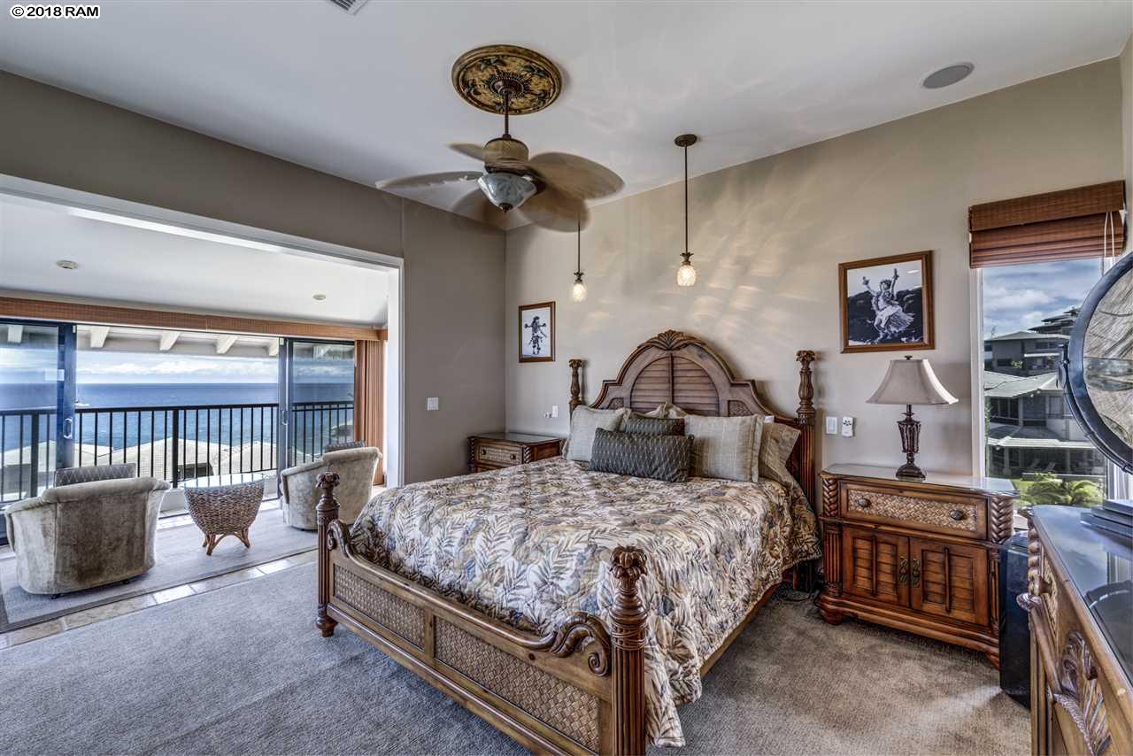 Kapalua Bay Villas I condo # 33B3,4, Lahaina, Hawaii - photo 9 of 11