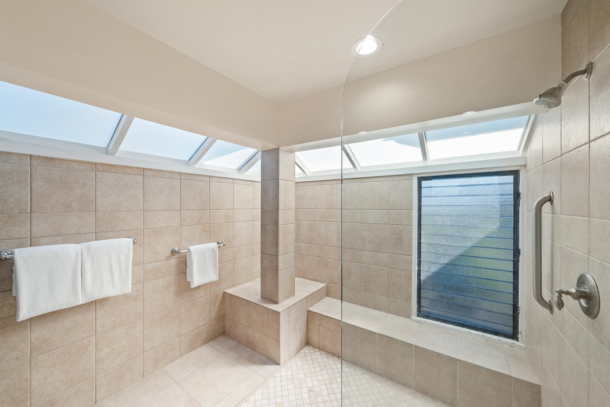 Kapalua Bay Villas I condo # 37B3,4,5, Lahaina, Hawaii - photo 24 of 50